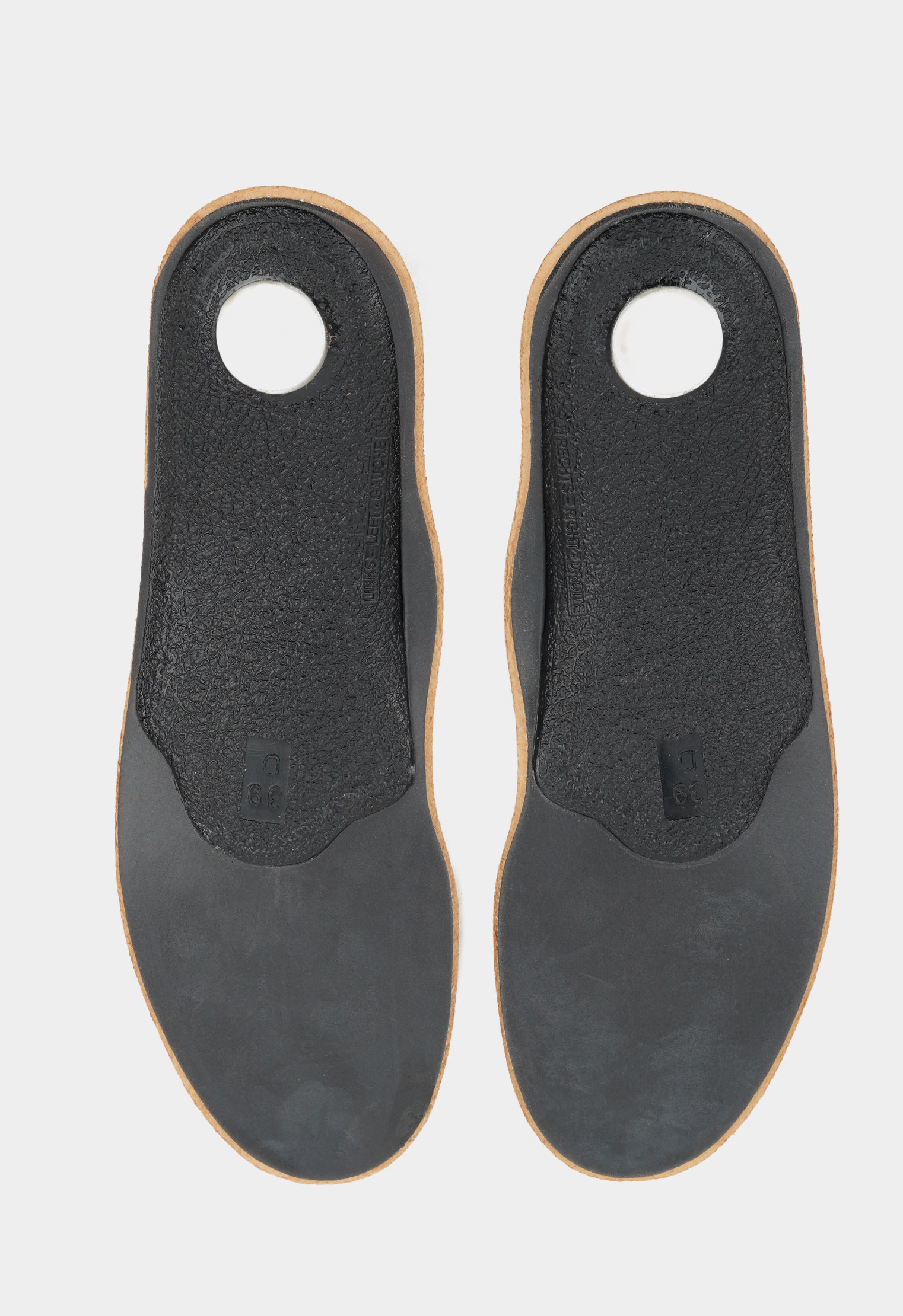 Стельки и вкладыши SAPHIR Стельки и вкладыши SAPHIR