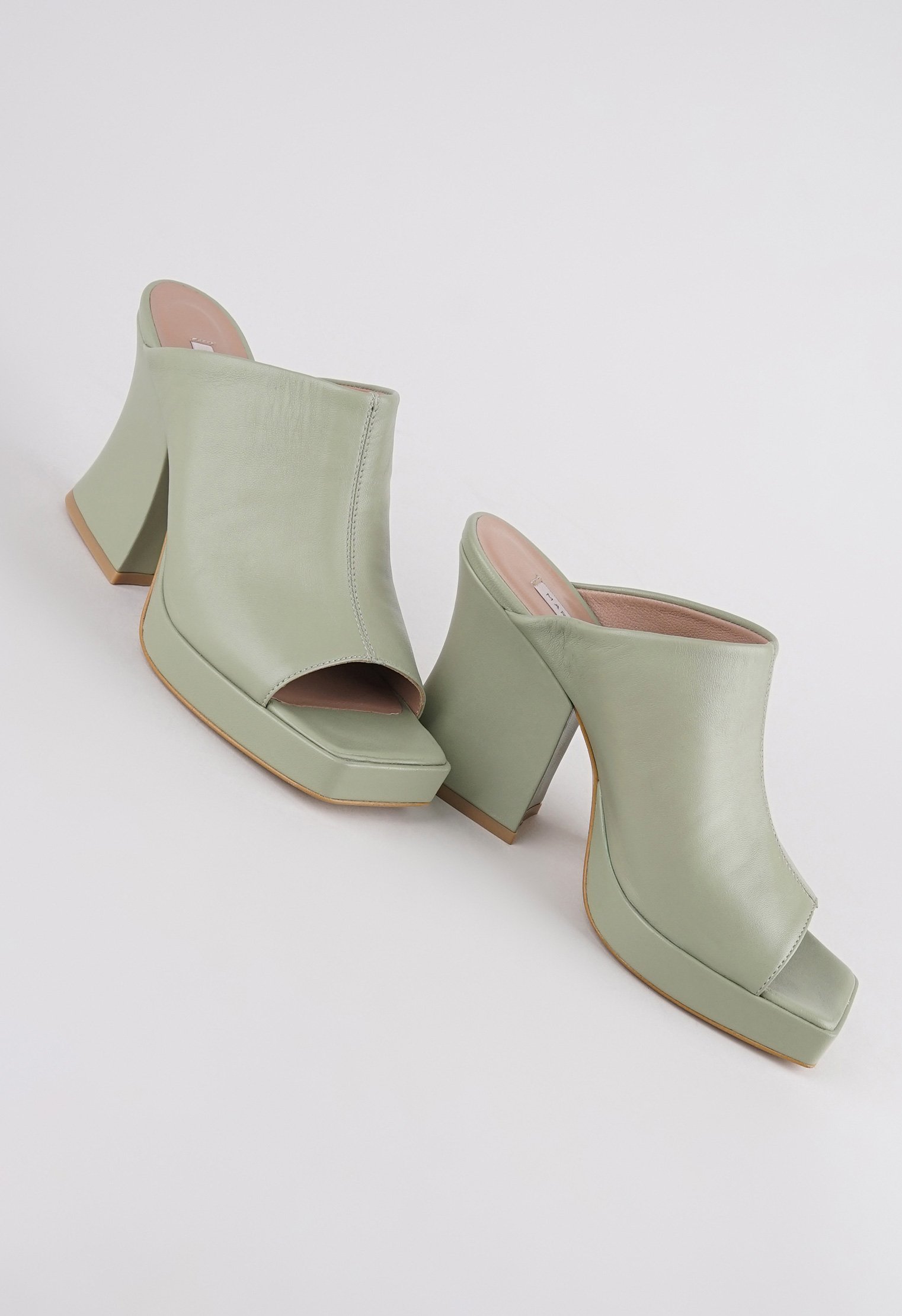 Сабо Mario Berlucci Сабо Mario Berlucci