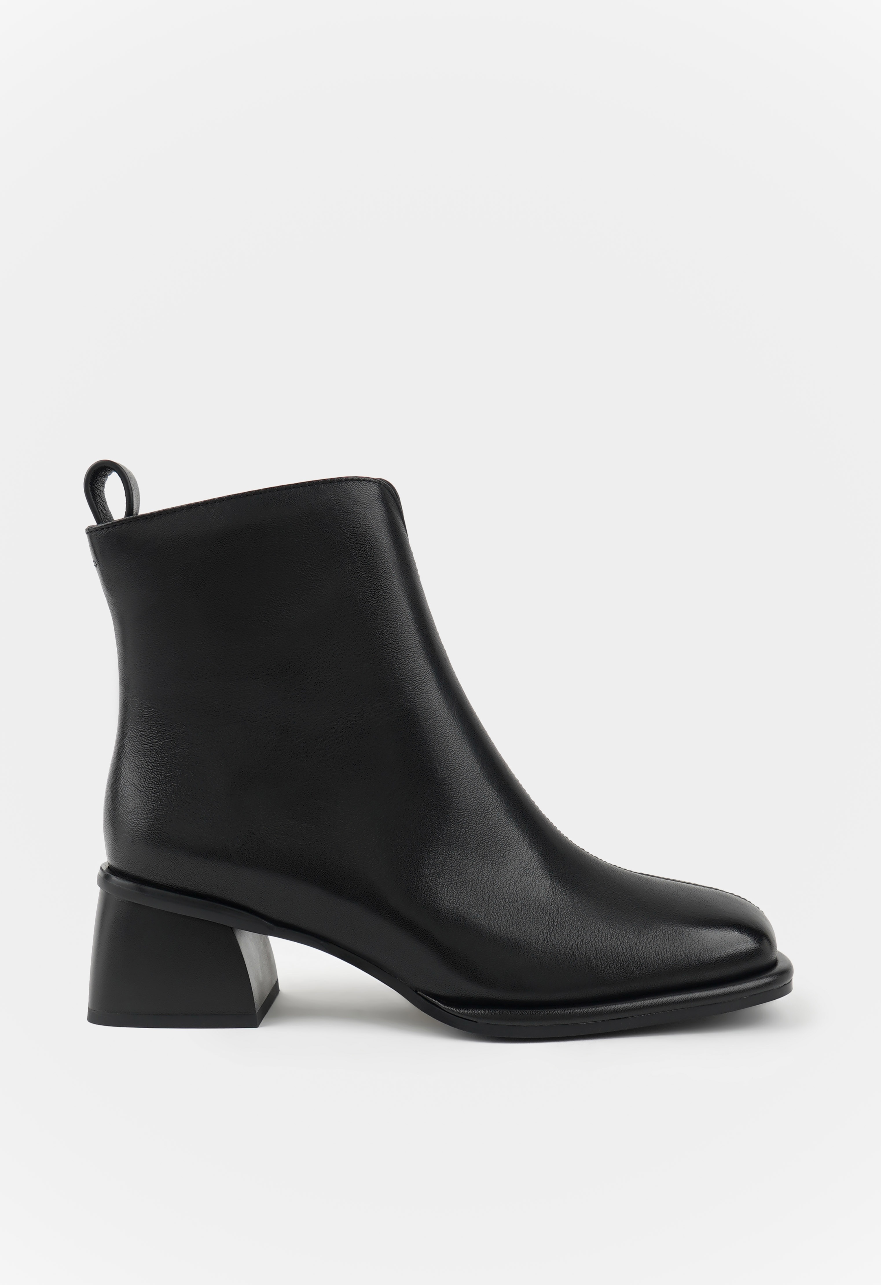 Mario Berlucci 2-H02