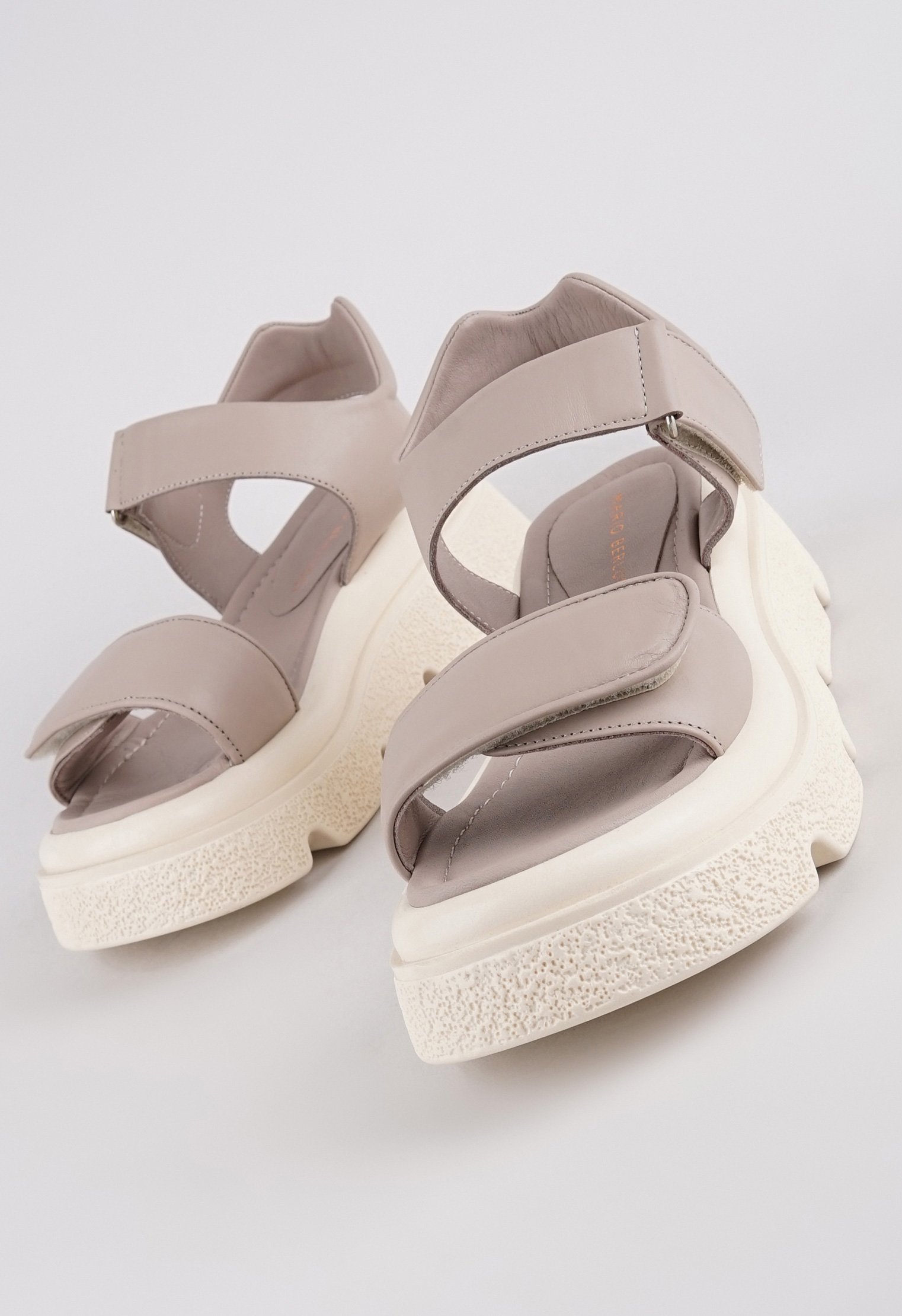 Сандалии Mario Berlucci Сандалии Mario Berlucci