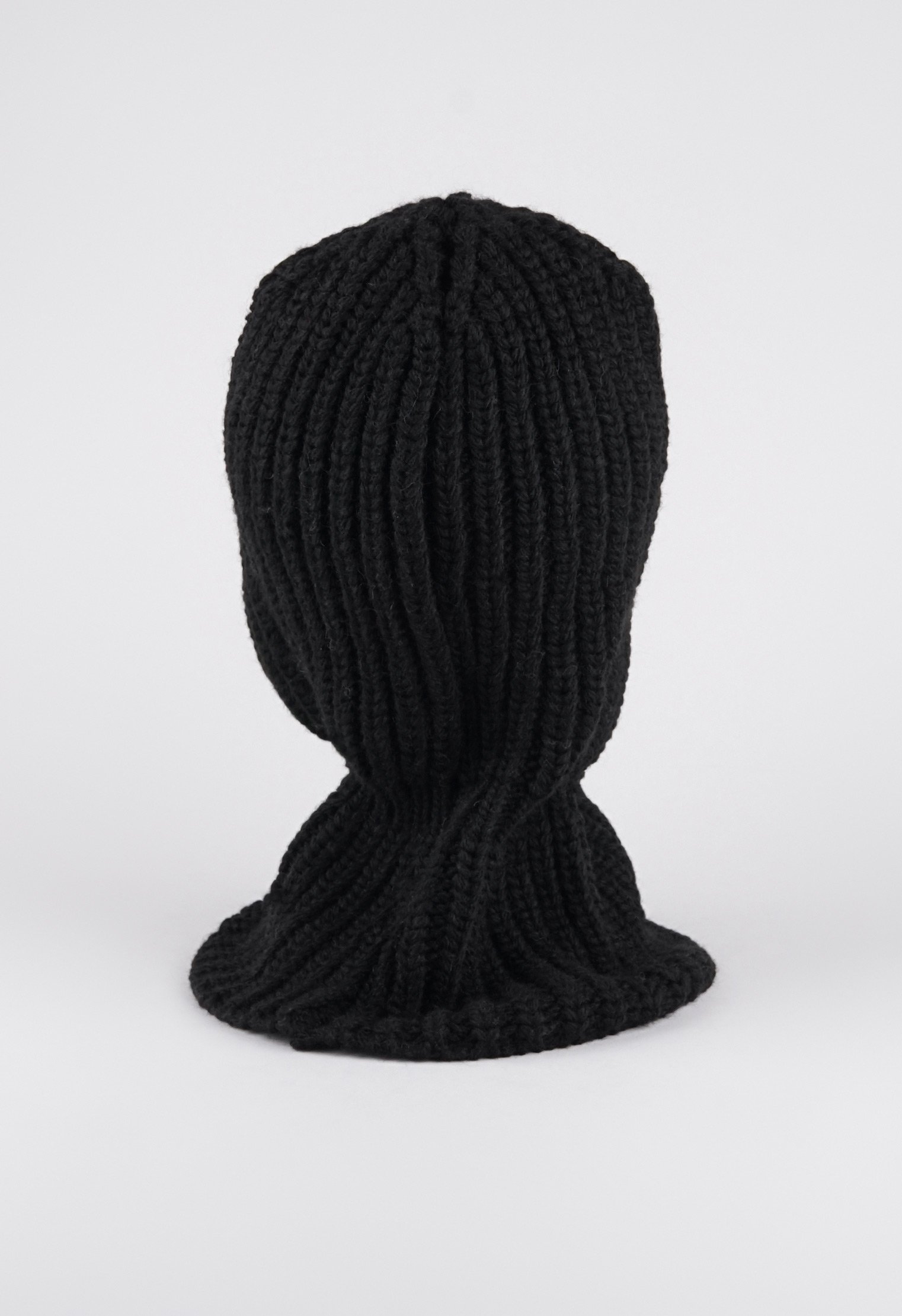 Головные уборы GENIOUS-GNS Головные уборы GENIOUS-GNS