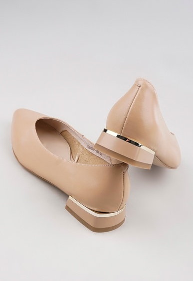 Туфли на низком каблуке Mario Berlucci Туфли на низком каблуке Mario Berlucci