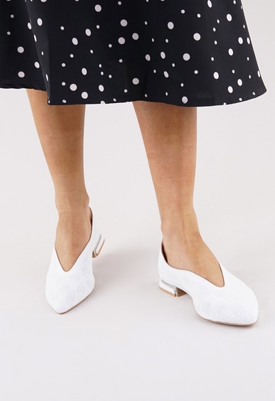 Туфли на низком каблуке Mario Berlucci Туфли на низком каблуке Mario Berlucci