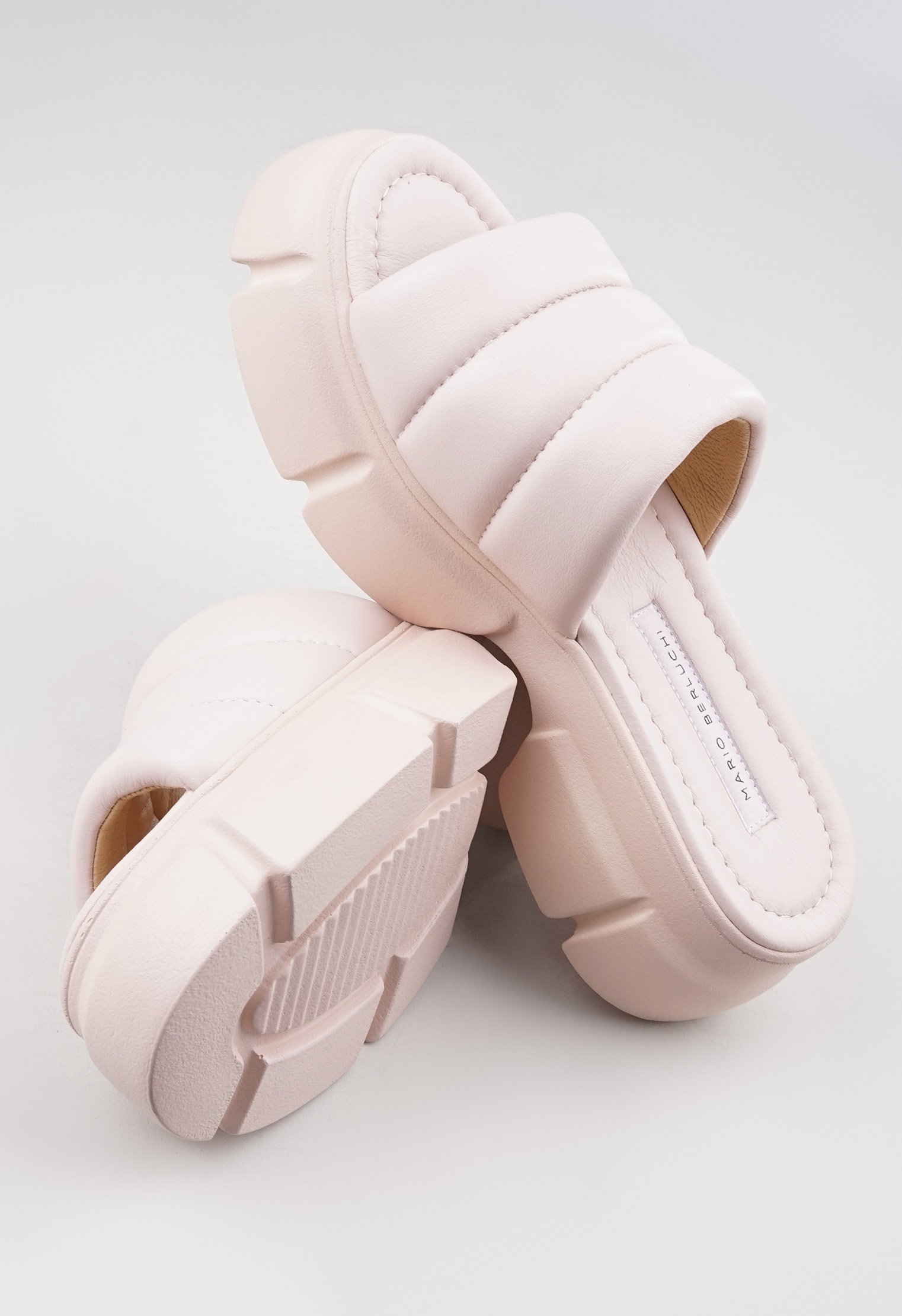 Пантолеты Mario Berluchi Пантолеты Mario Berluchi