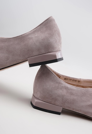 Туфли на низком каблуке Mario Berlucci Туфли на низком каблуке Mario Berlucci