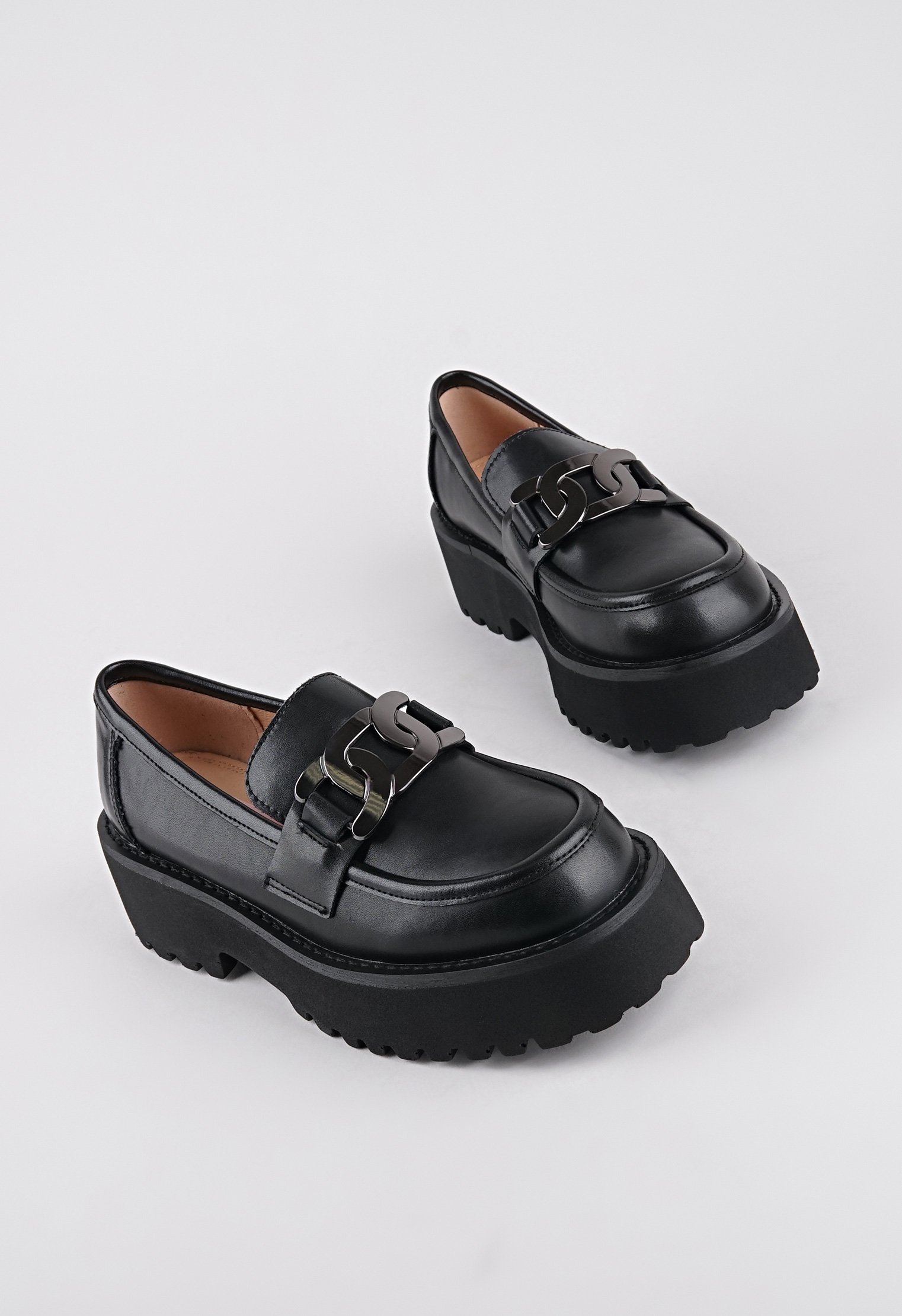 Туфли на низком каблуке Mario Berlucci Туфли на низком каблуке Mario Berlucci