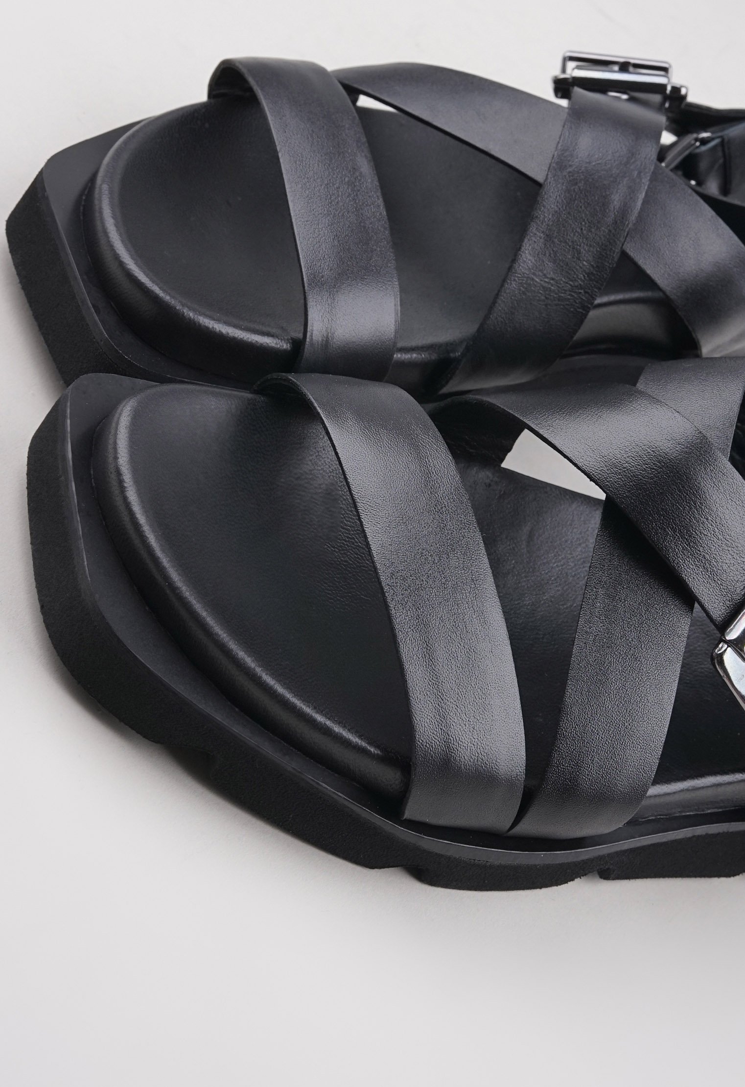 Сандалии Mario Berluchi Сандалии Mario Berluchi