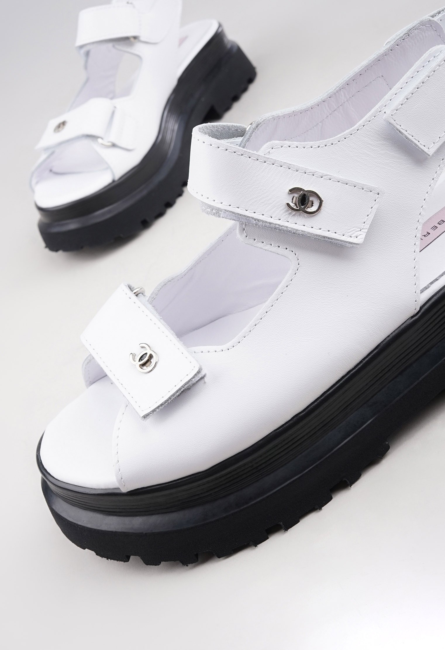 Сандалии Mario Berluchi Сандалии Mario Berluchi