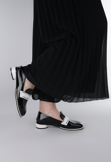 Туфли на низком каблуке Mario Berluchi Туфли на низком каблуке Mario Berluchi