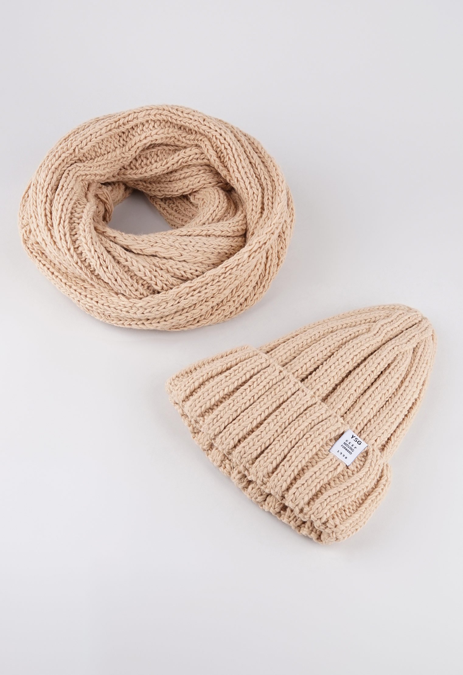 Головные уборы YSG Головные уборы YSG