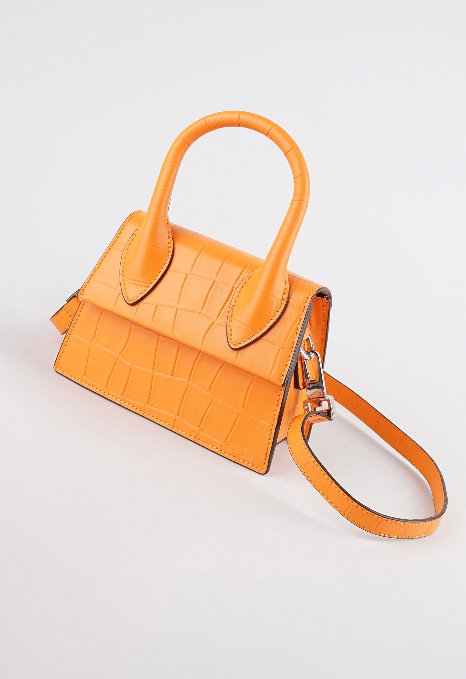 Сумки с ручками Mario Berlucci Сумки с ручками Mario Berlucci