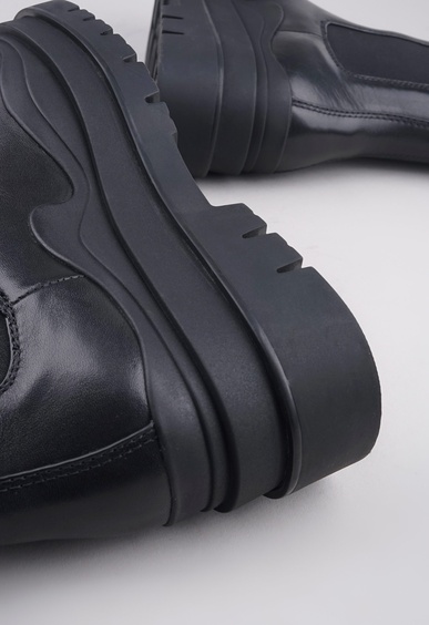 Mario Berlucci  Mario Berlucci