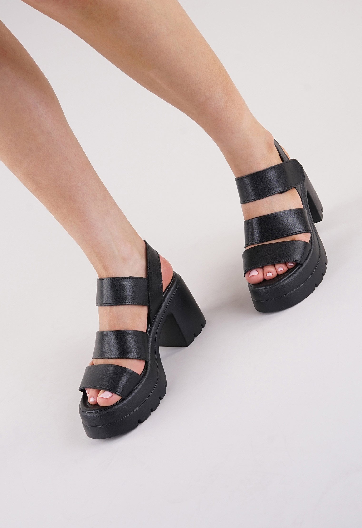 Босоножки на каблуке Mario Berlucci Босоножки на каблуке Mario Berlucci