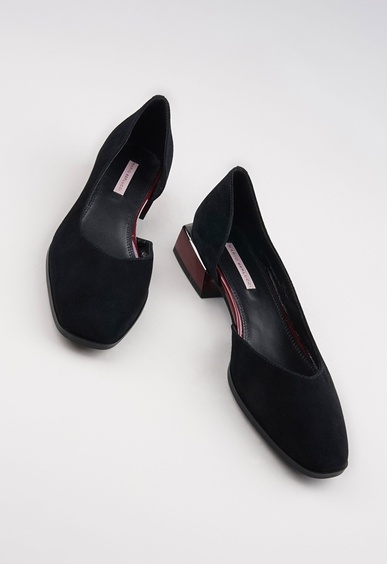 Туфли на низком каблуке Mario Berlucci Туфли на низком каблуке Mario Berlucci