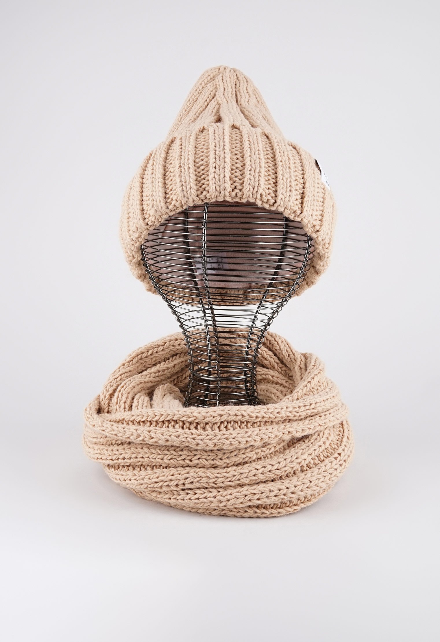 Головные уборы YSG Головные уборы YSG