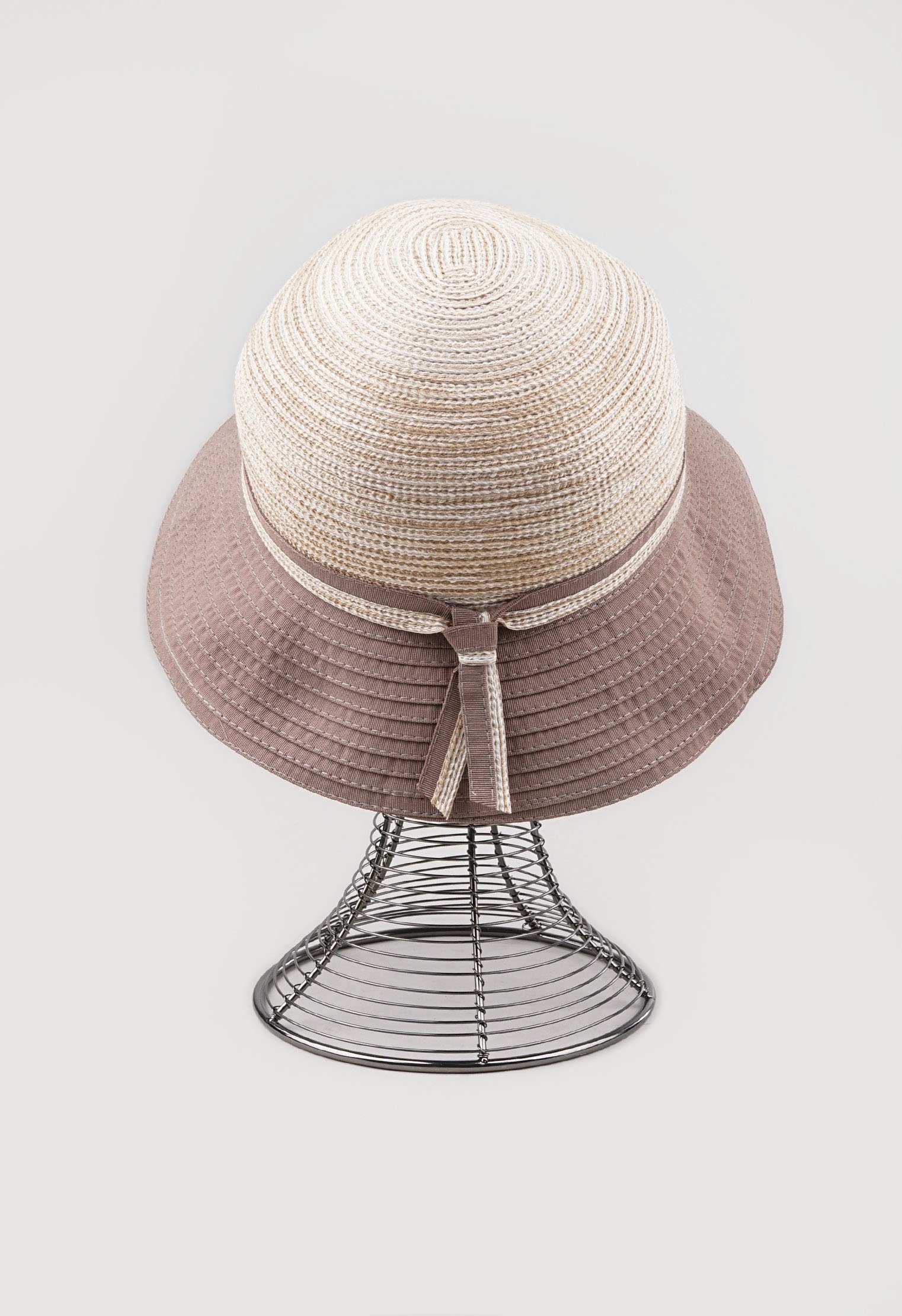 Головные уборы Delmare Головные уборы Delmare