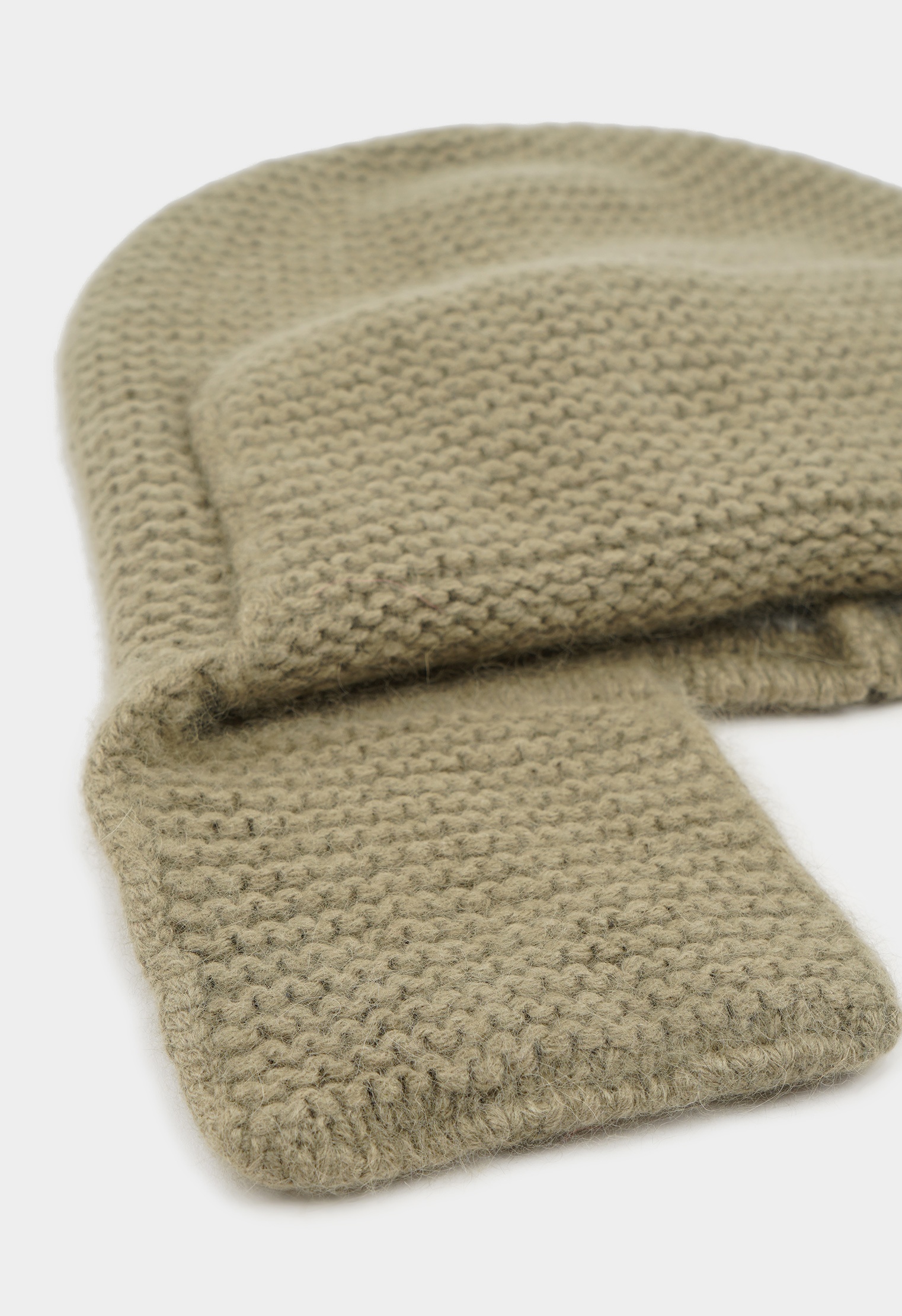 Шапки и капоры Mario Berlucci Шапки и капоры Mario Berlucci