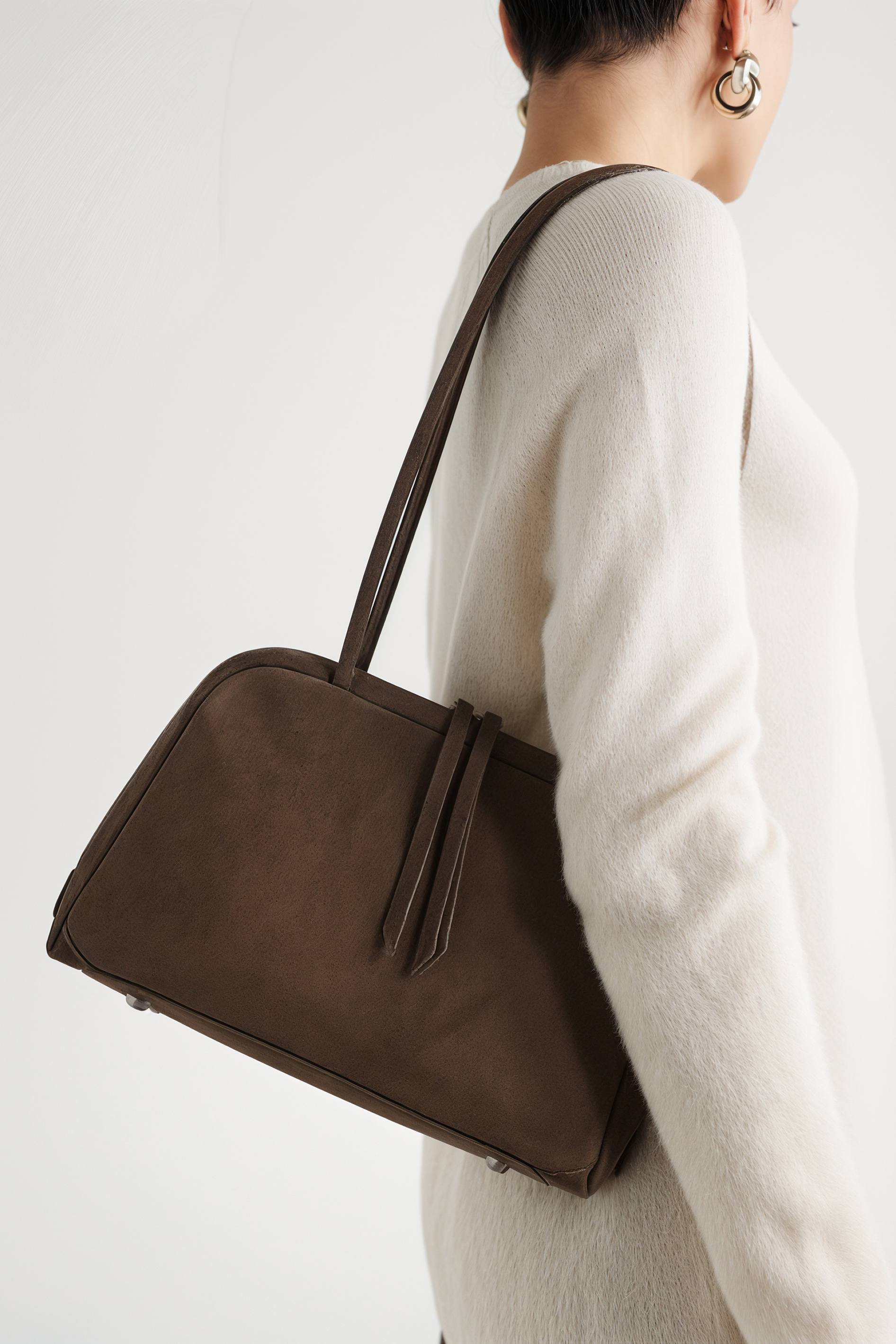 Mario Berlucci 7-J34-9M