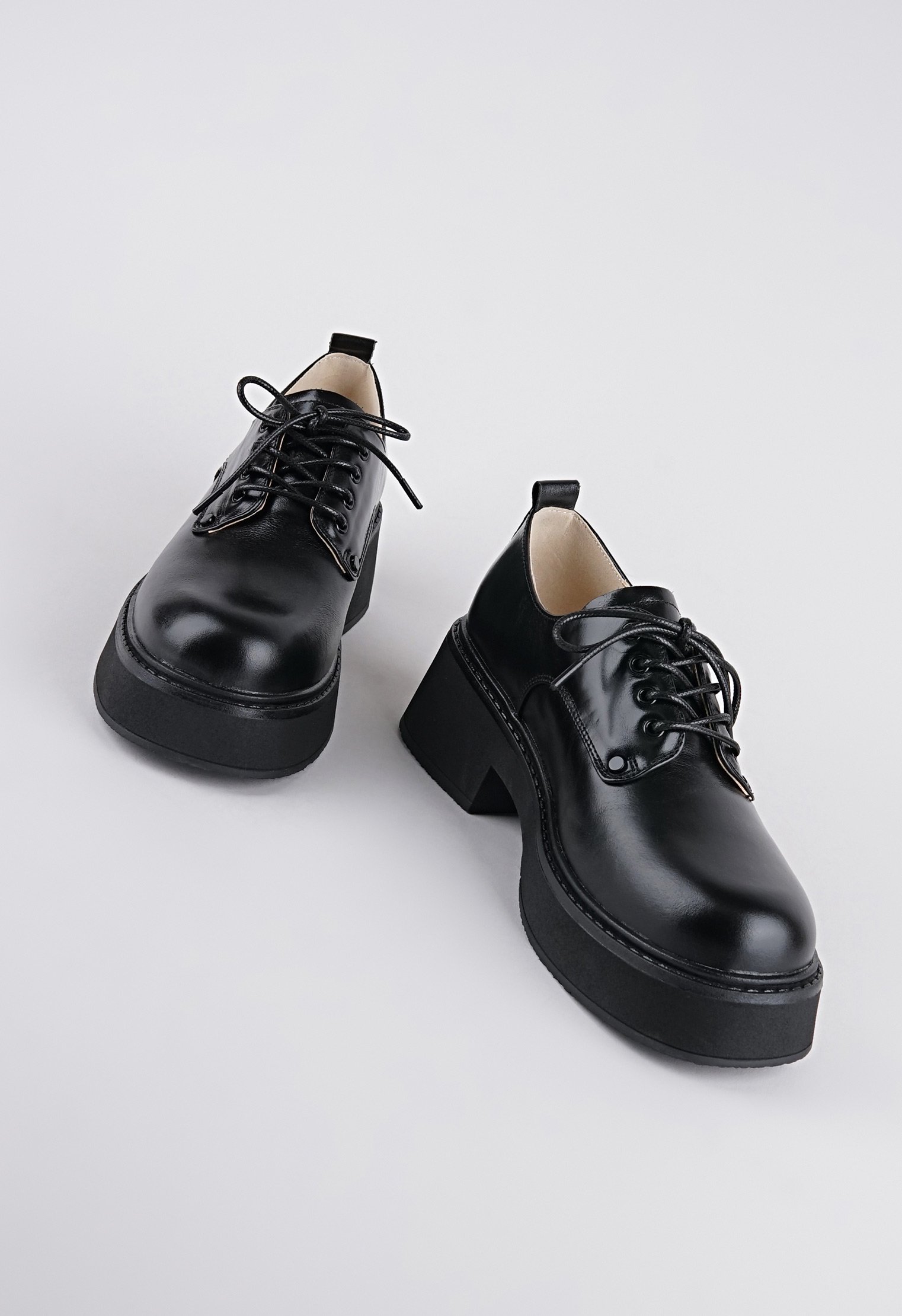 Туфли на низком каблуке Mario Berlucci Туфли на низком каблуке Mario Berlucci