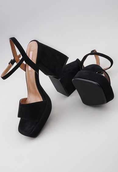 Босоножки на каблуке Mario Berlucci Босоножки на каблуке Mario Berlucci