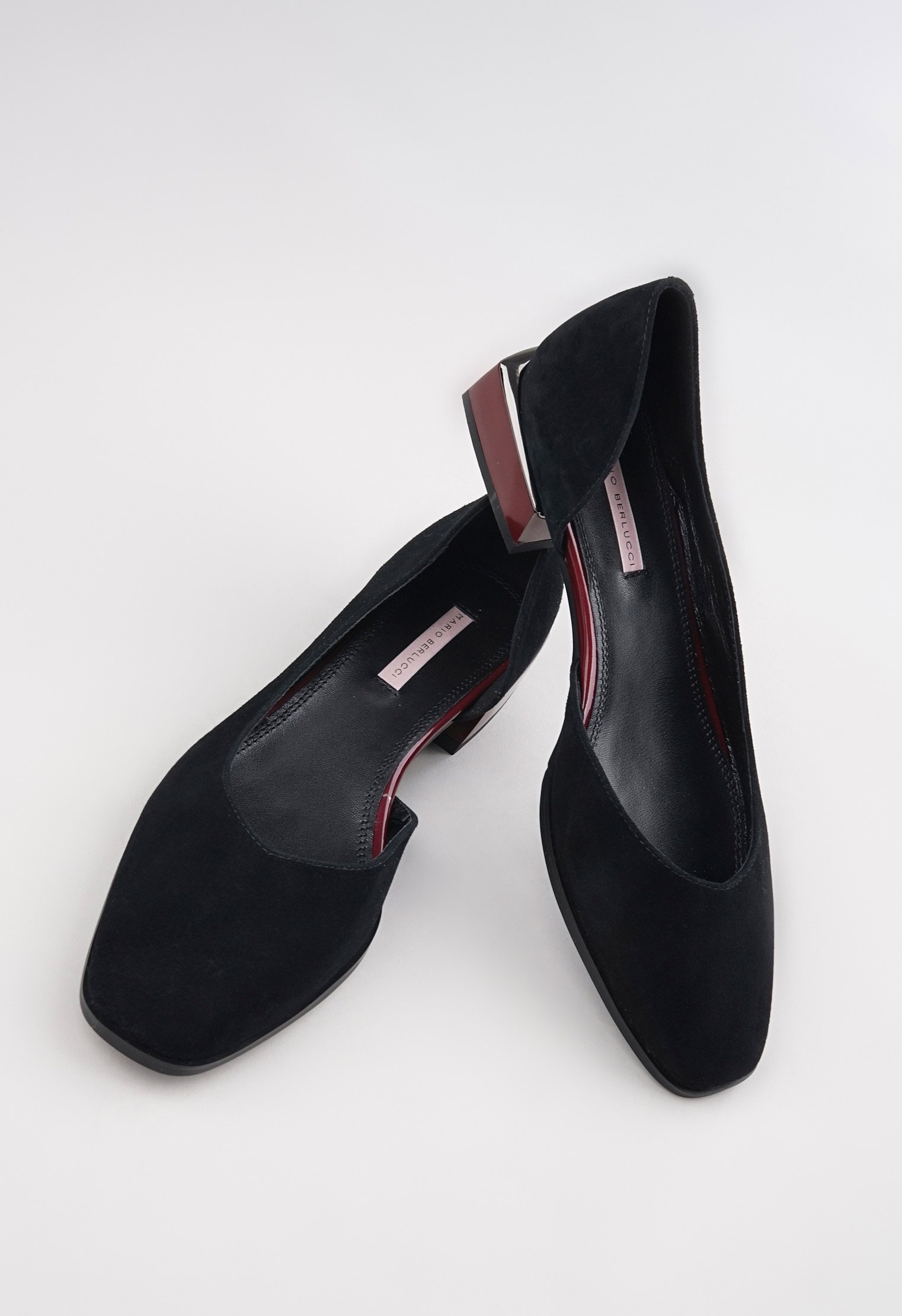 Туфли на низком каблуке Mario Berlucci Туфли на низком каблуке Mario Berlucci
