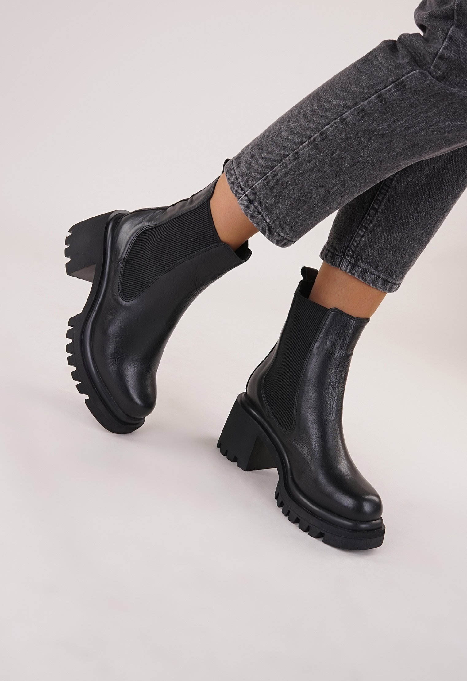 Ботильоны Mario Berlucci Ботильоны Mario Berlucci