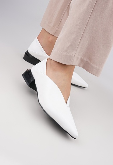 Туфли на низком каблуке Mario Berlucci Туфли на низком каблуке Mario Berlucci