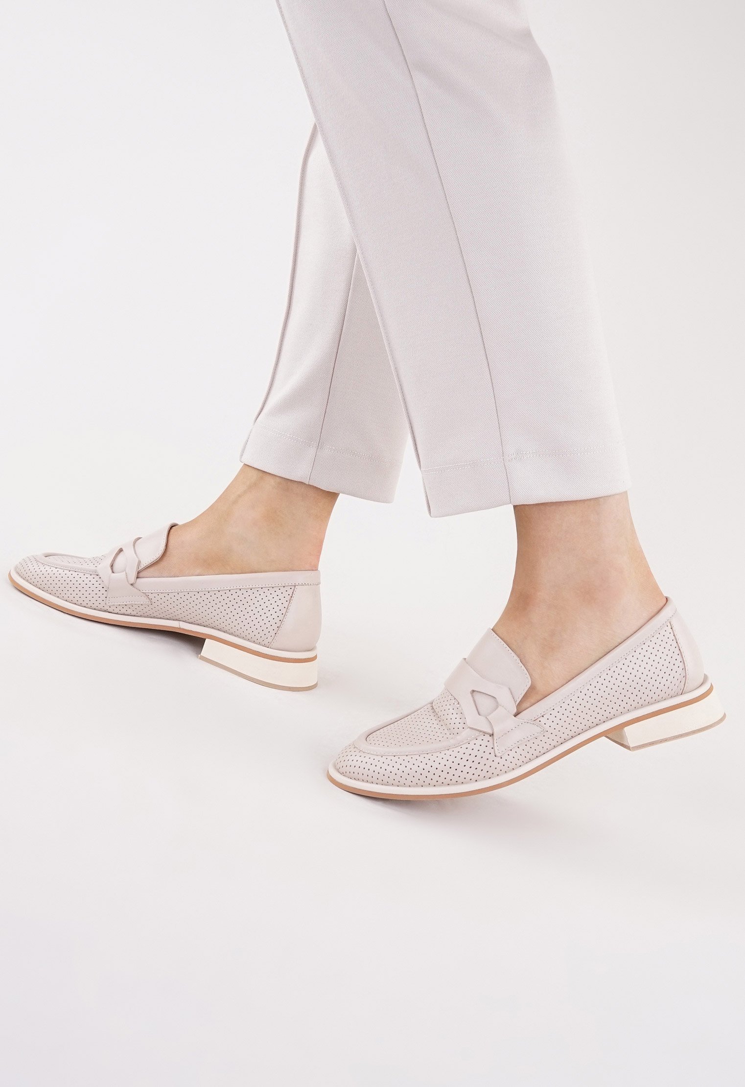 Туфли на низком каблуке Mario Berlucci Туфли на низком каблуке Mario Berlucci