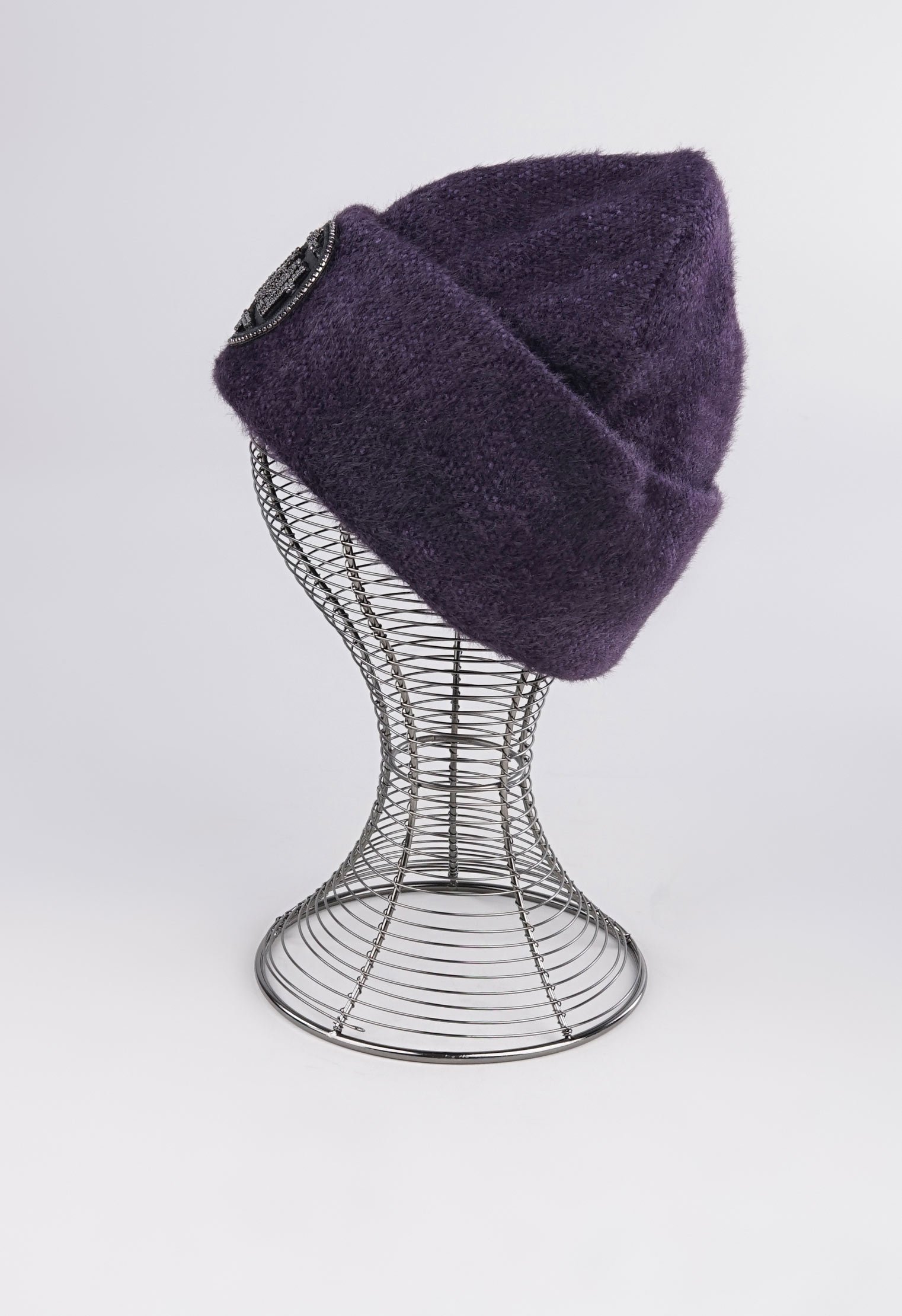 Головные уборы Mike Ambarov Головные уборы Mike Ambarov