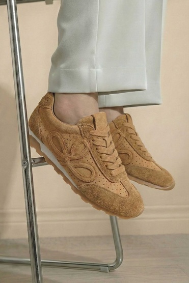 Mario Berlucci 1-J187