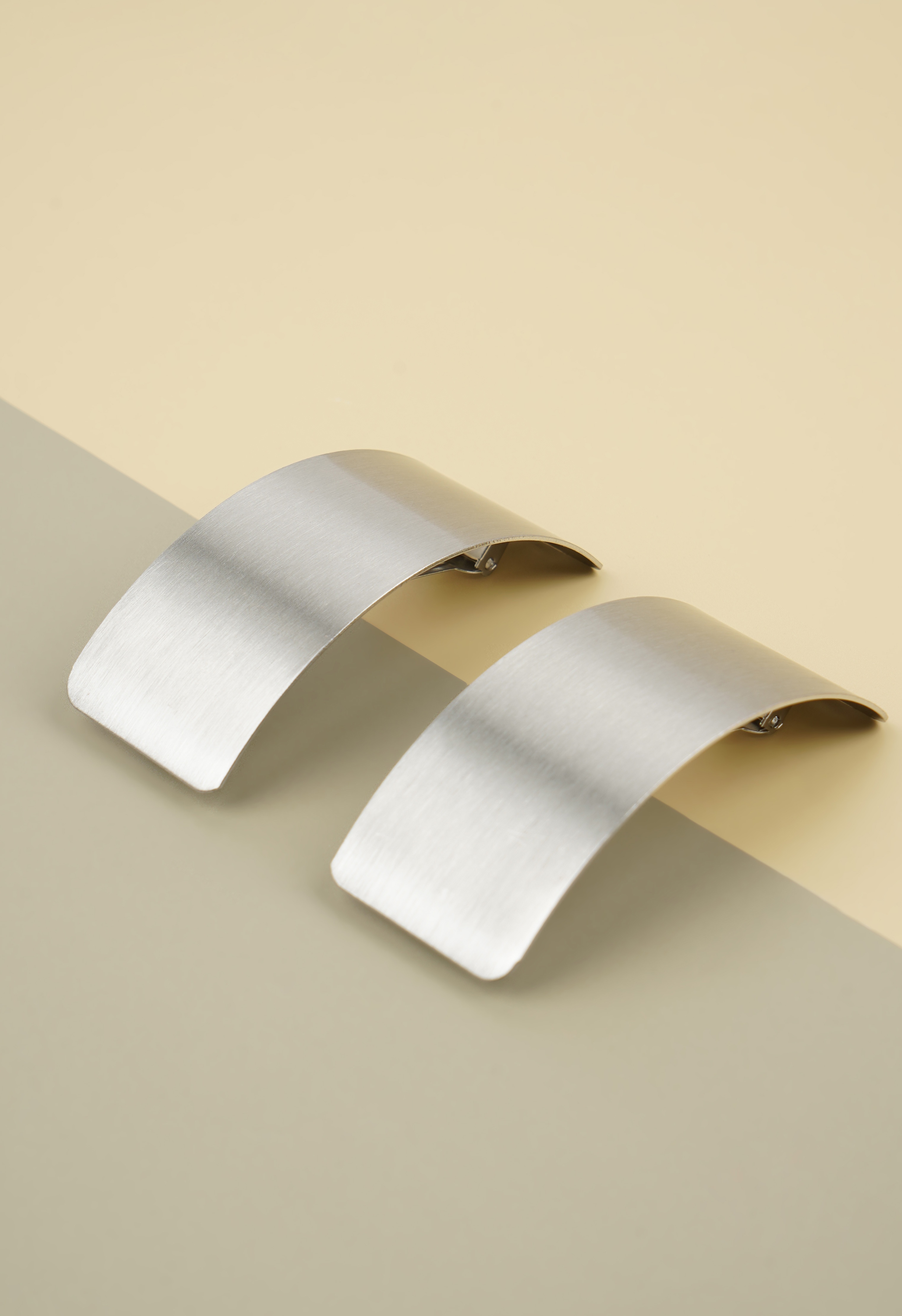 Заколка Заколка