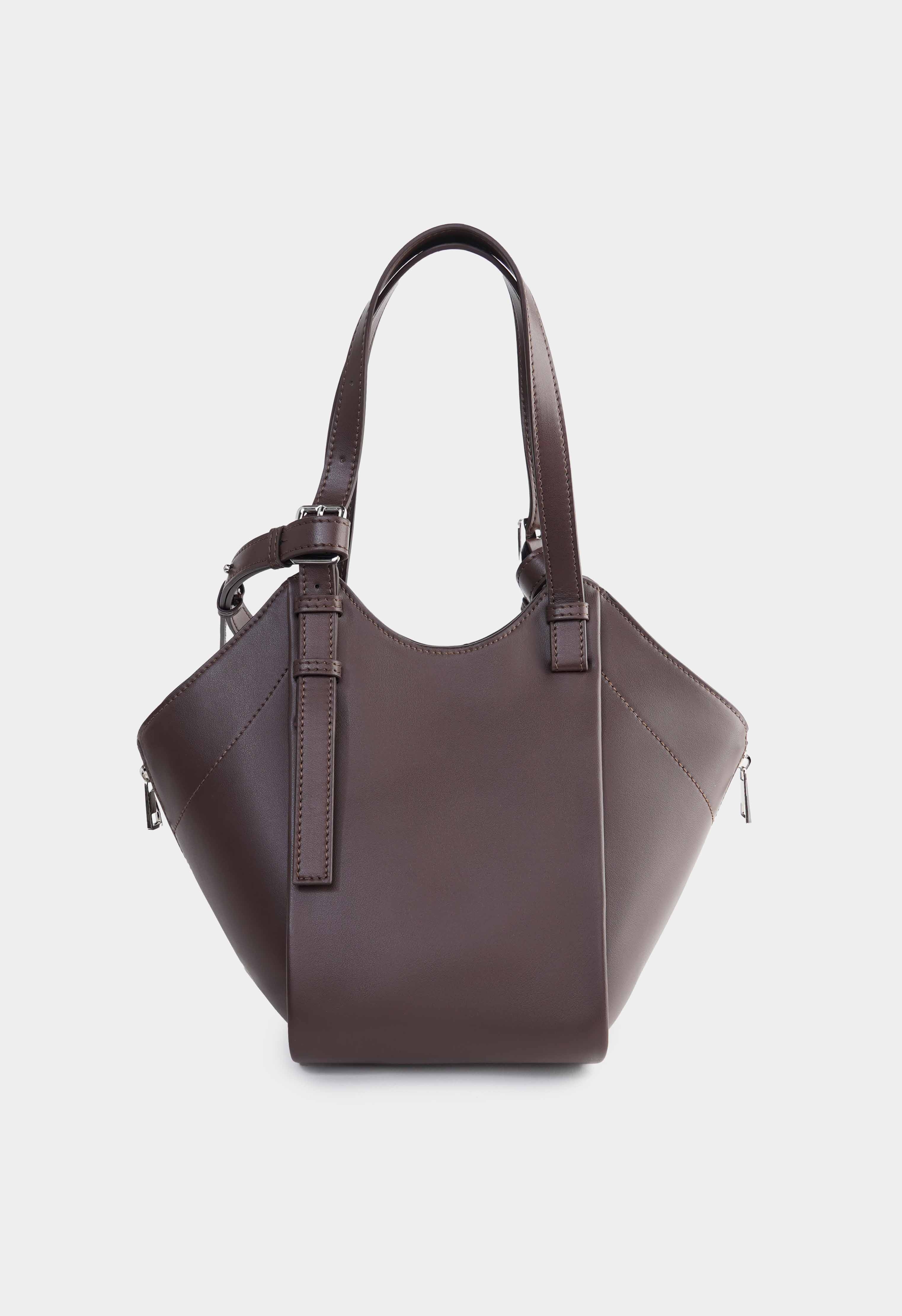 Mario Berlucci 7-J84-4M