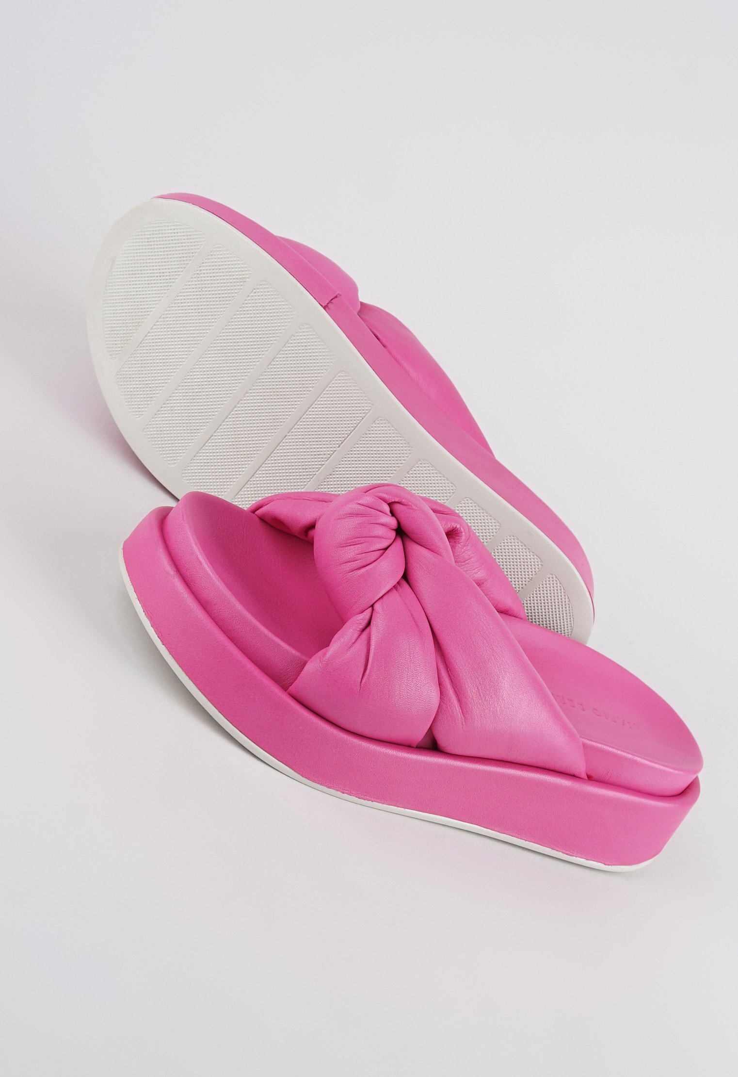 Пантолеты Mario Berlucci Пантолеты Mario Berlucci