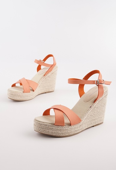 Mario Berlucci  Mario Berlucci