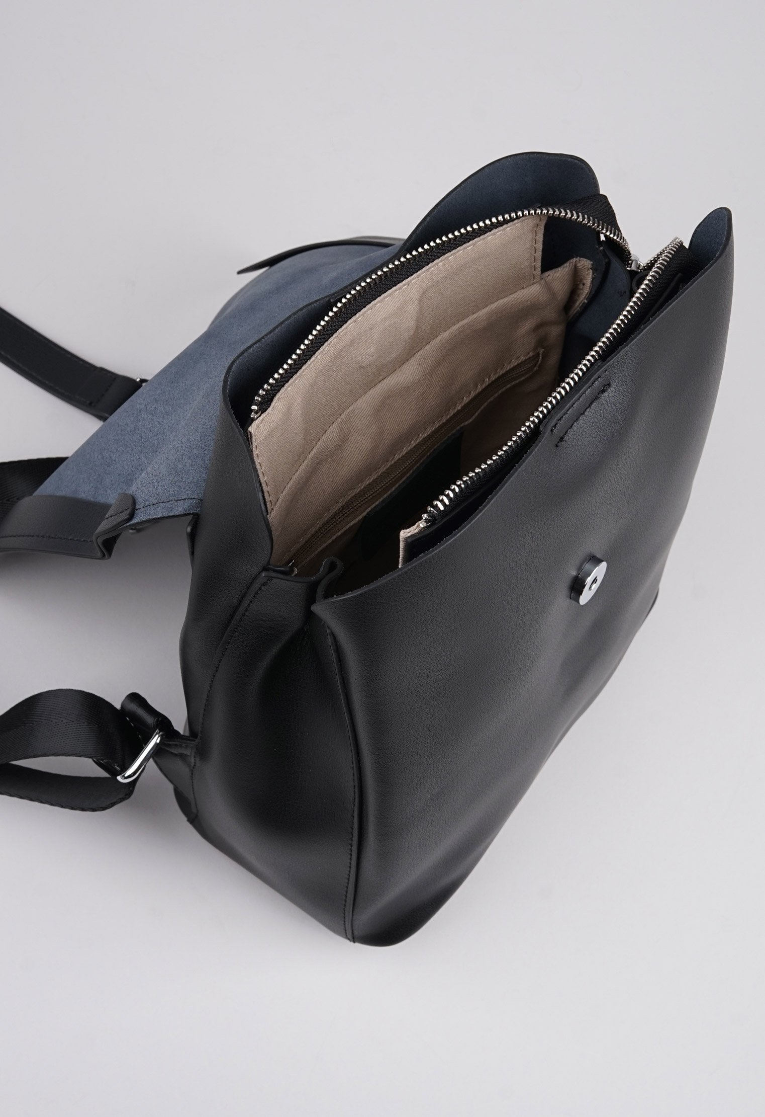 Mario Berlucci Mario Berlucci