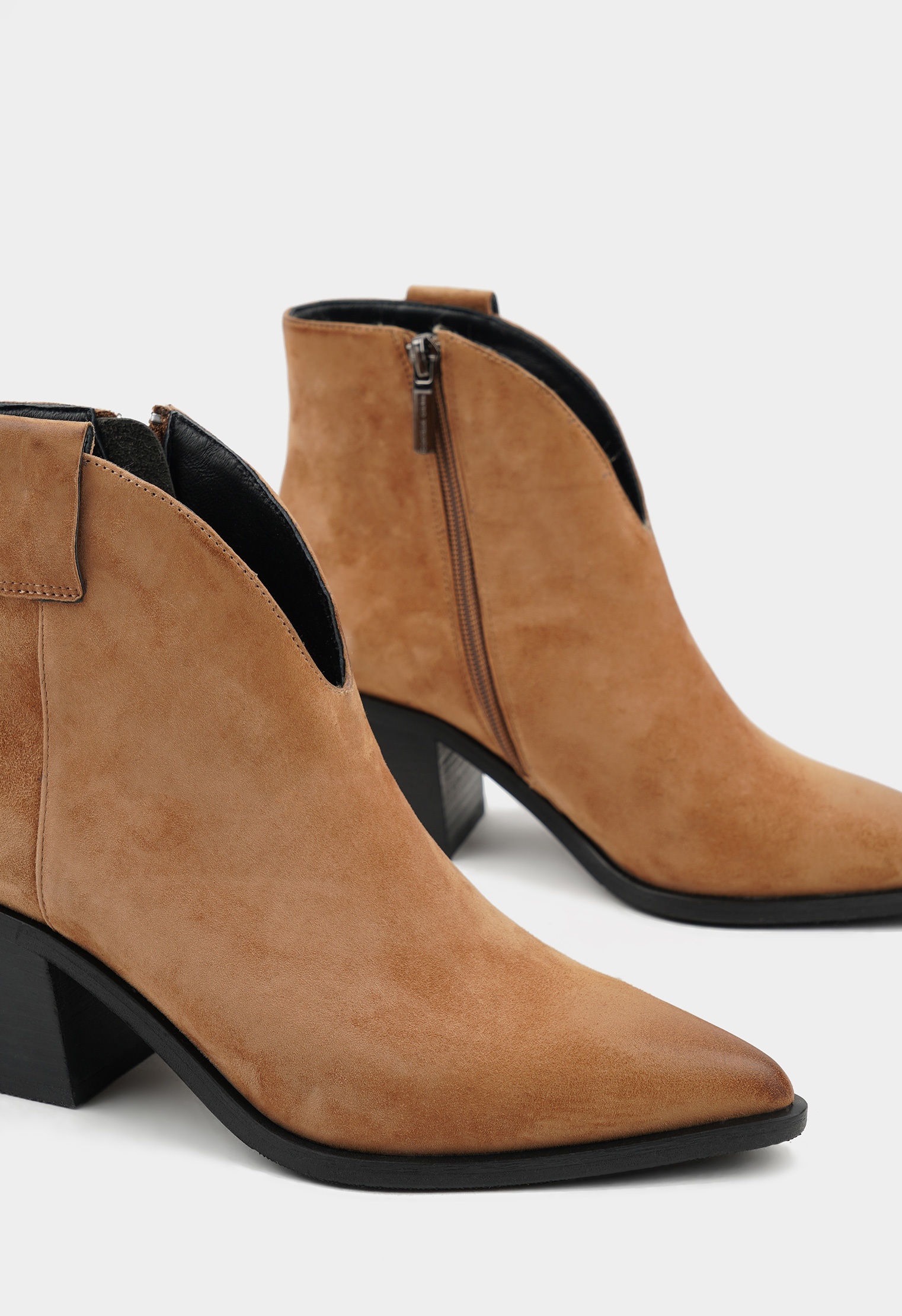 Mario Berlucci Mario Berlucci