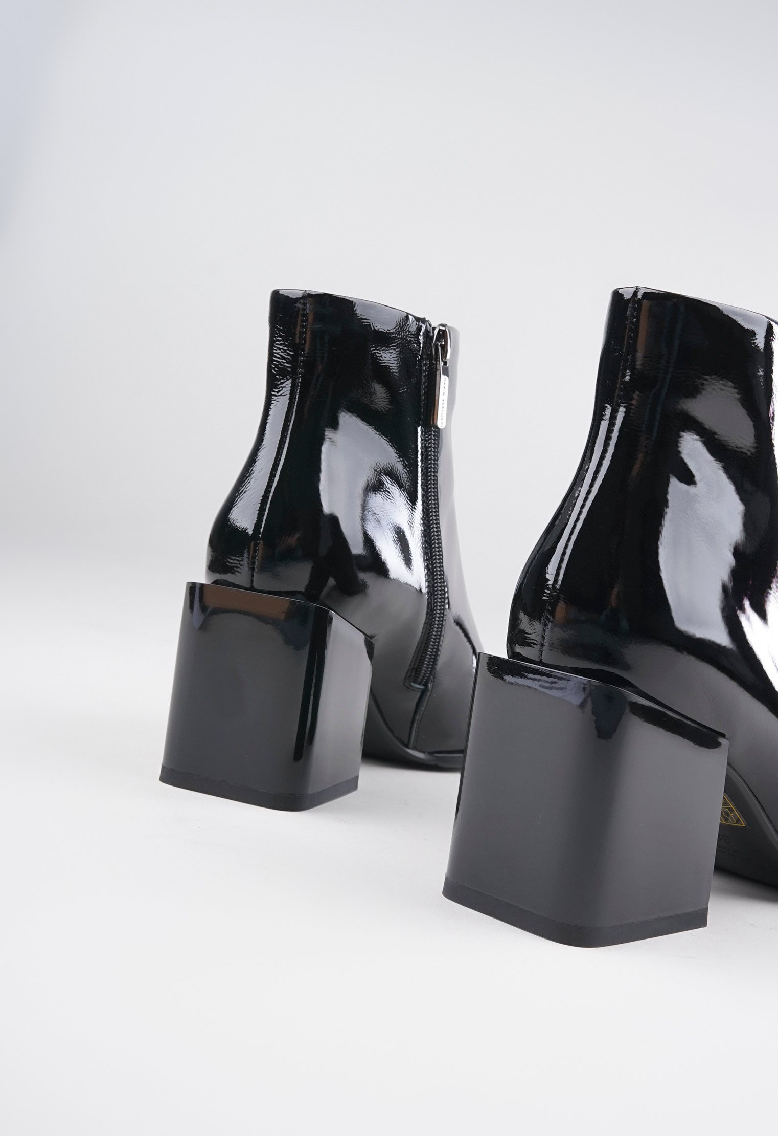 Ботильоны Mario Berlucci Ботильоны Mario Berlucci