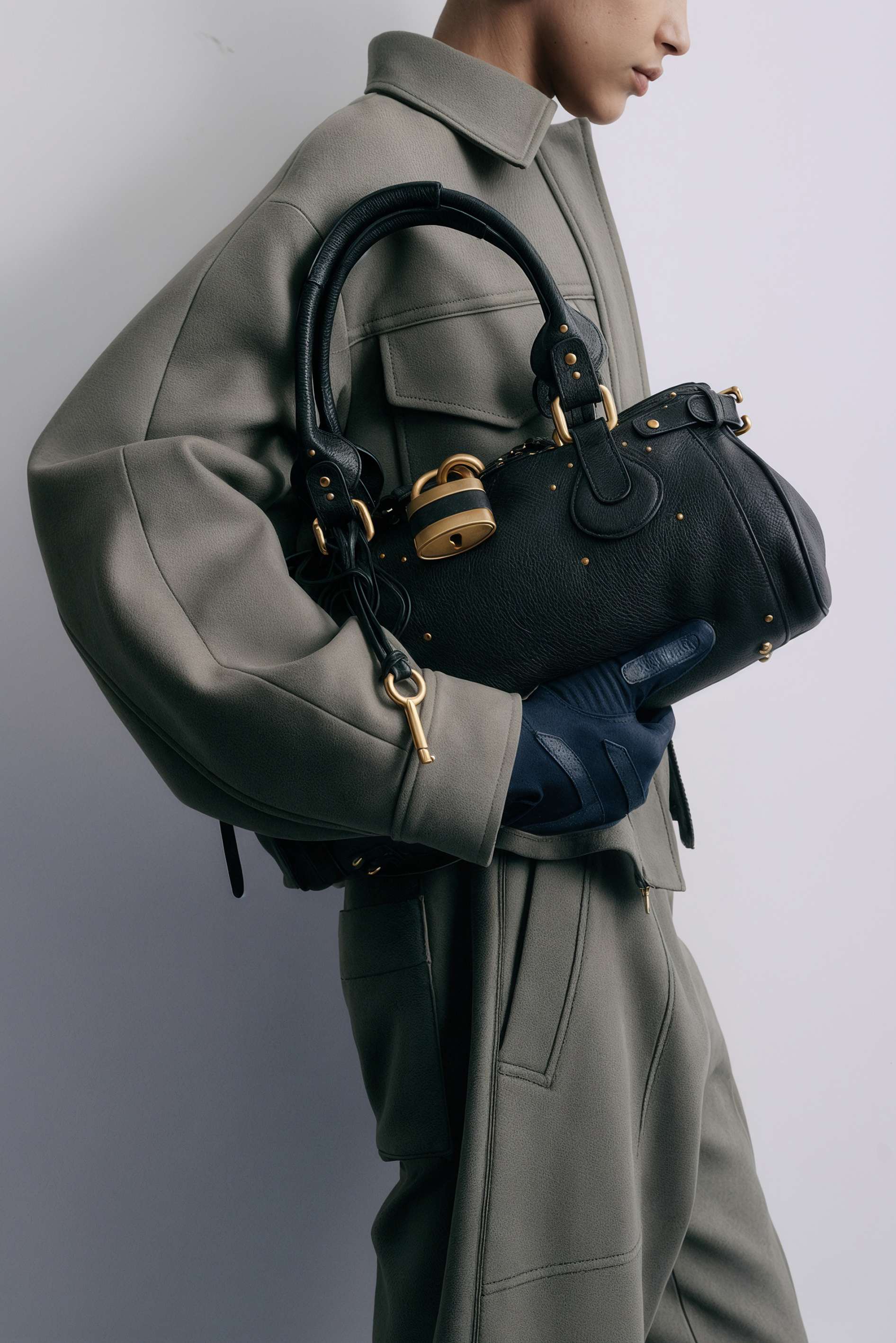 Mario Berlucci 7-J137-1M