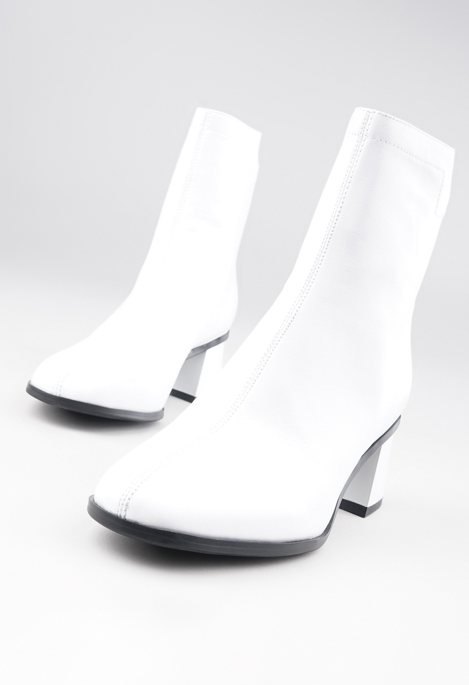 Ботильоны Mario Berlucci Ботильоны Mario Berlucci