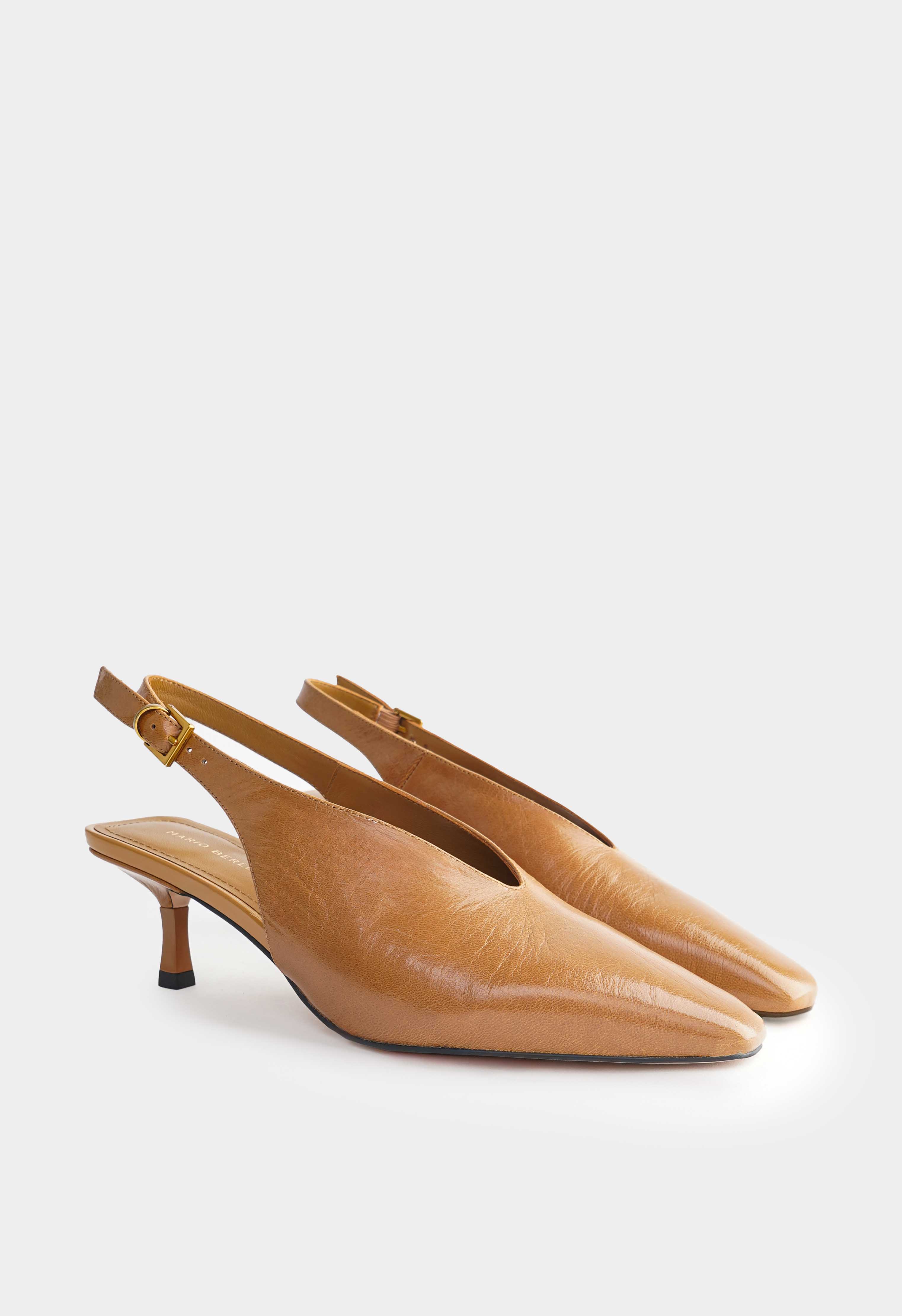 Mario Berlucci 1-J059-4