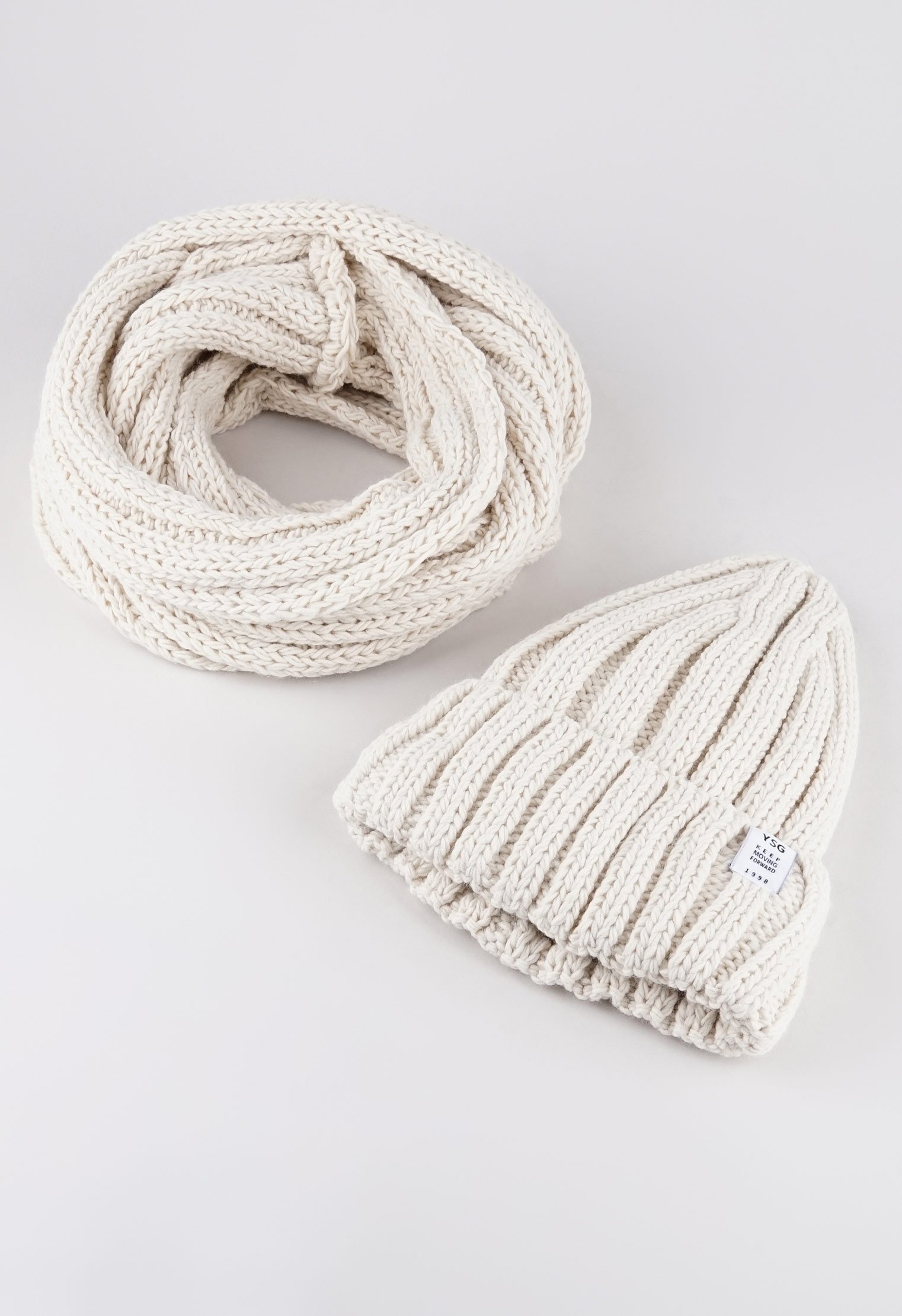 Головные уборы YSG Головные уборы YSG