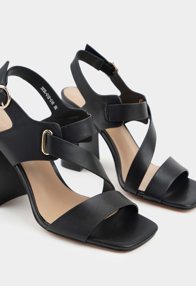 Босоножки Mario Berlucci Босоножки Mario Berlucci