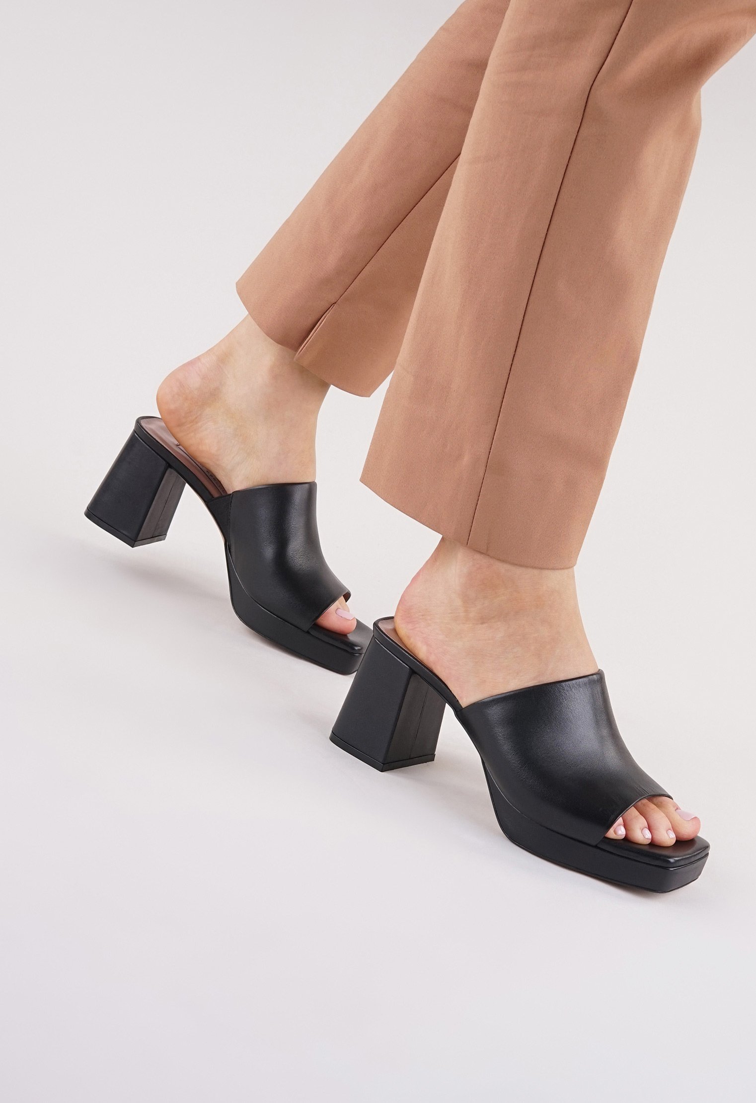 Сабо Mario Berlucci Сабо Mario Berlucci