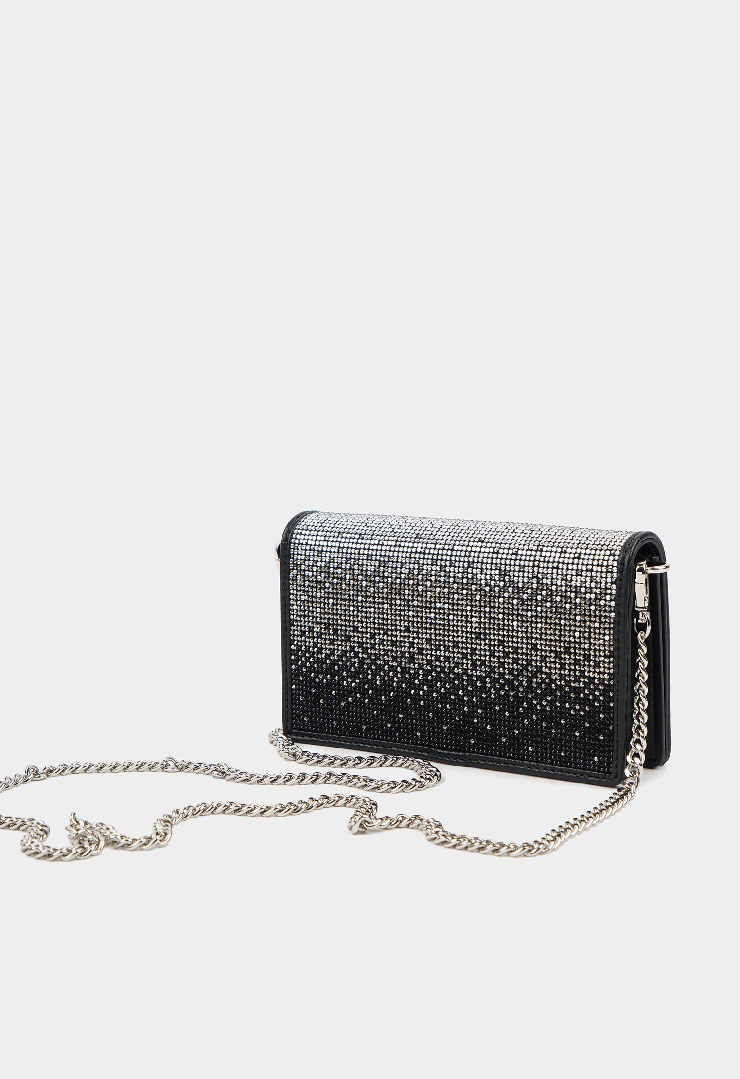 Клатчи Mario Berlucci Клатчи Mario Berlucci