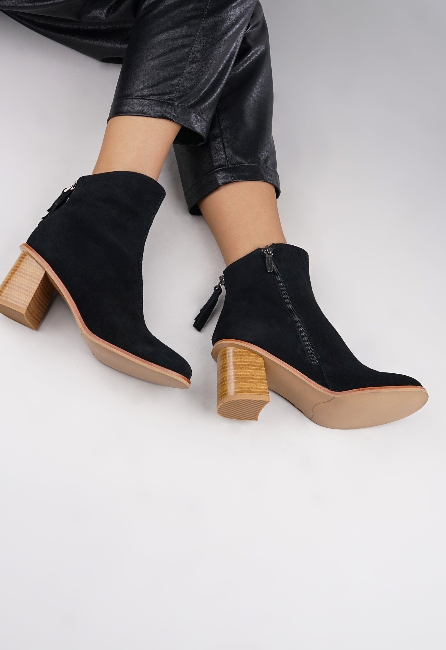 Ботильоны Mario Berlucci Ботильоны Mario Berlucci