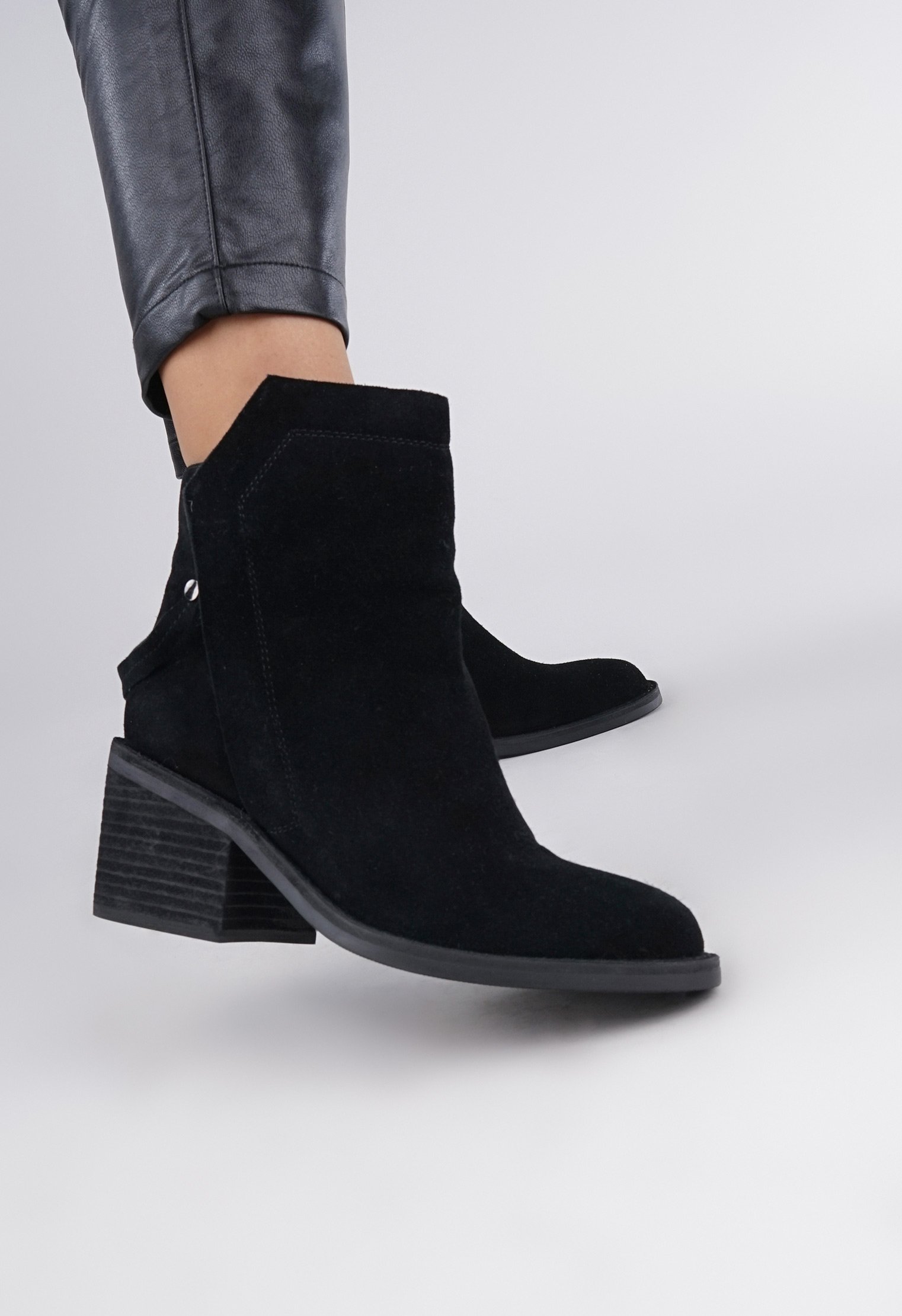 Ботильоны Mario Berlucci Ботильоны Mario Berlucci