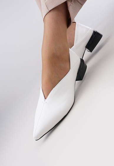 Туфли на низком каблуке Mario Berlucci Туфли на низком каблуке Mario Berlucci