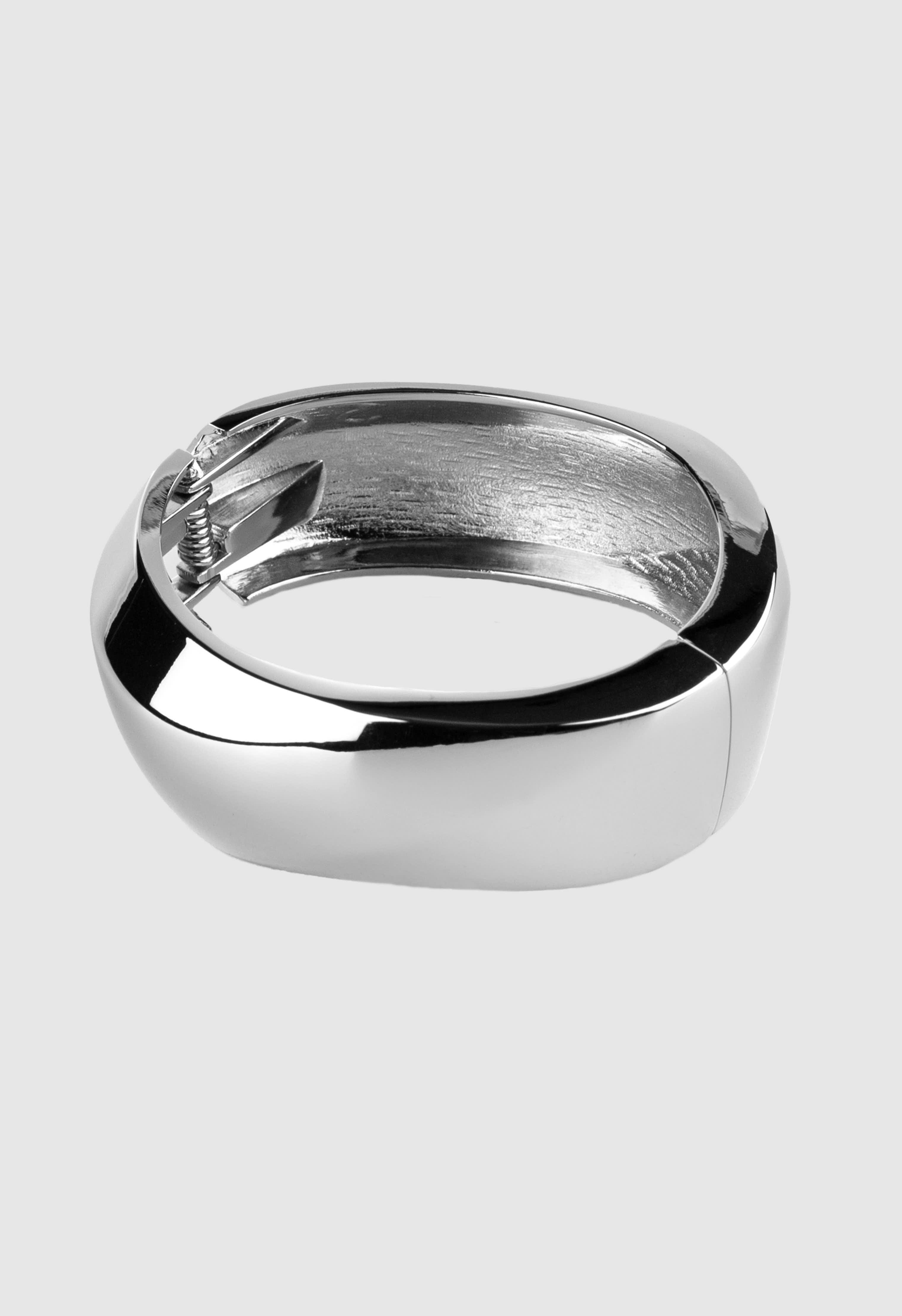 Браслеты Браслеты