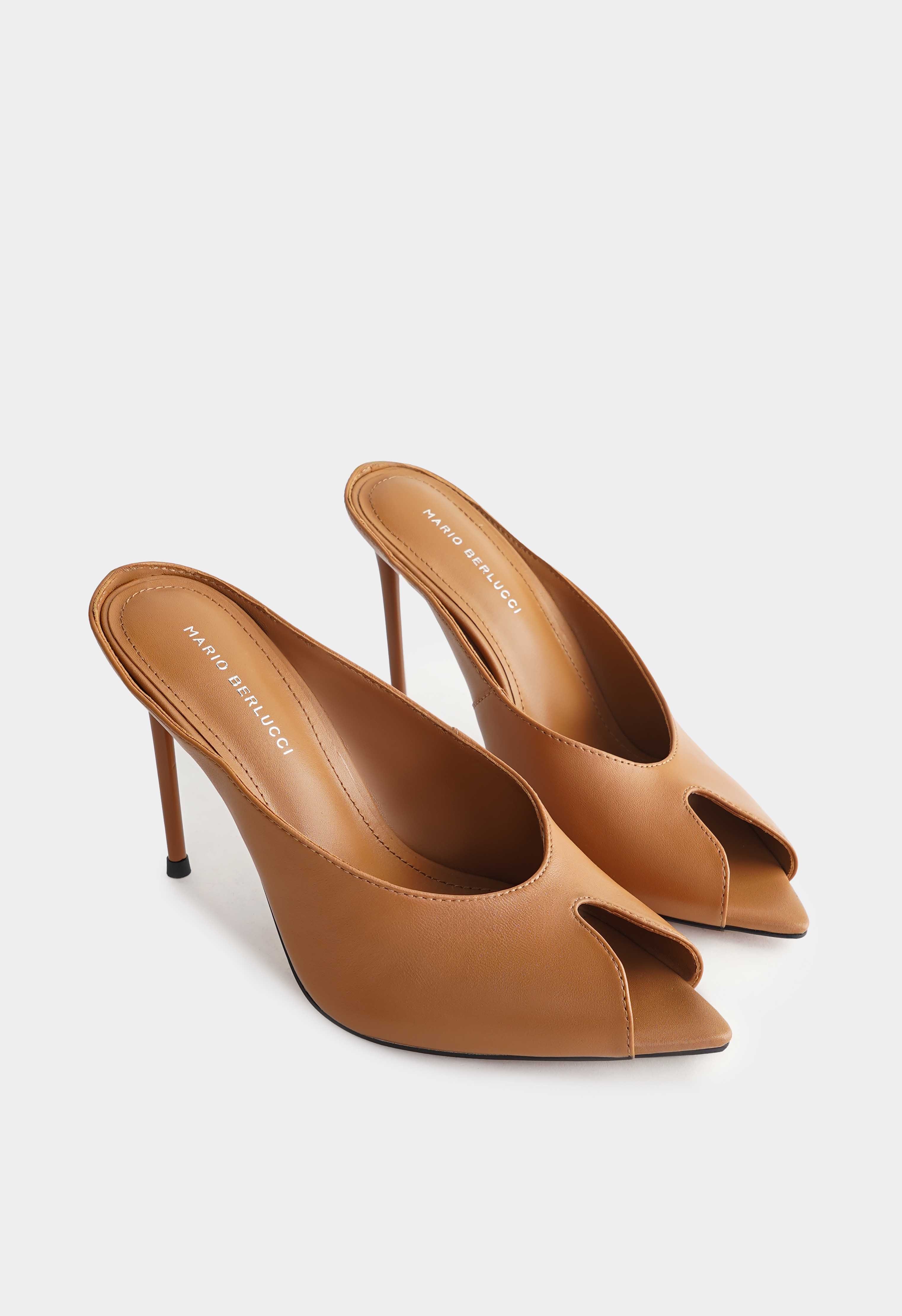 Mario Berlucci 1-J014-4