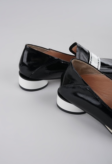 Туфли на низком каблуке Mario Berluchi Туфли на низком каблуке Mario Berluchi